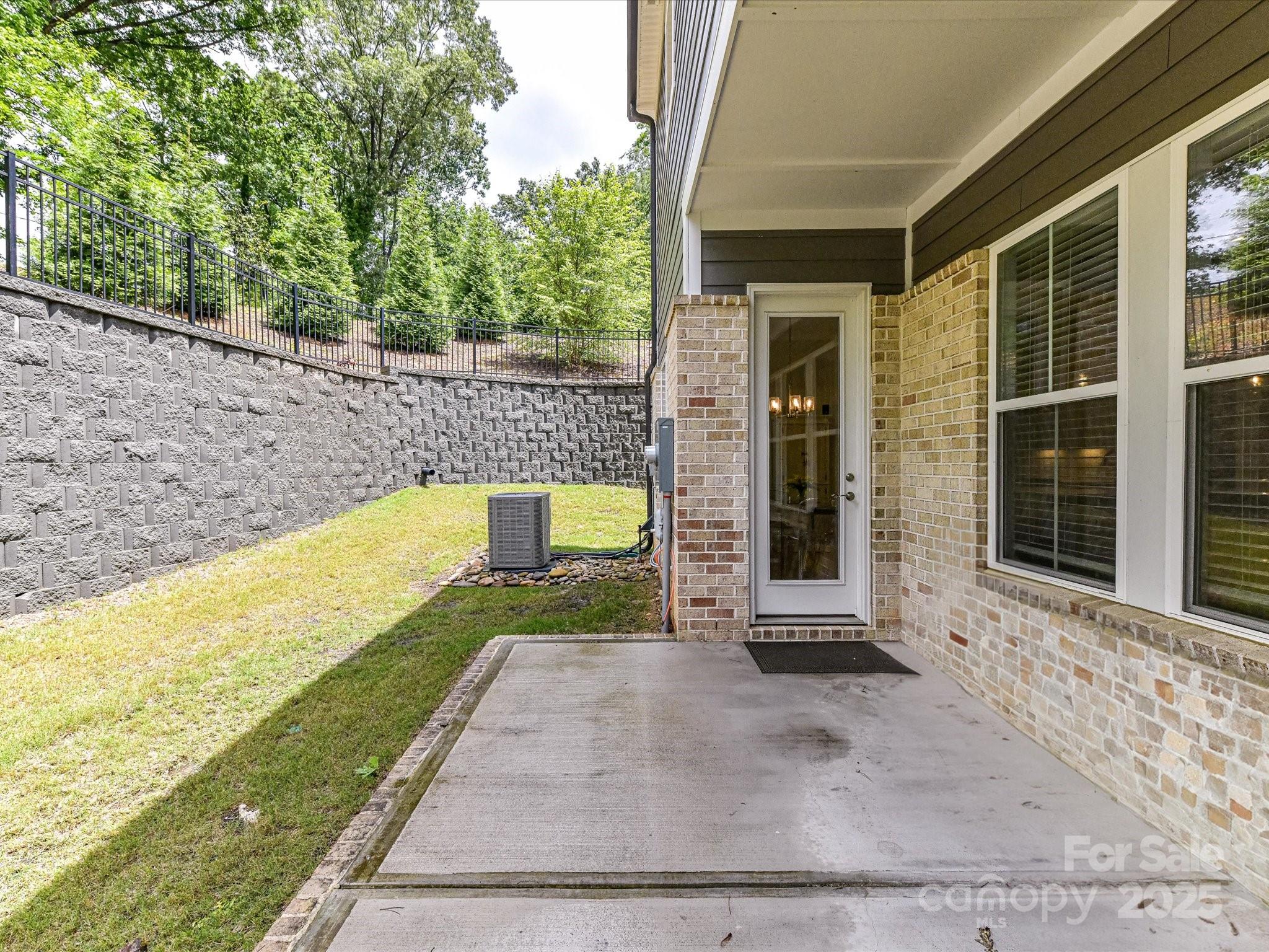 3135 Everly Enclave Way