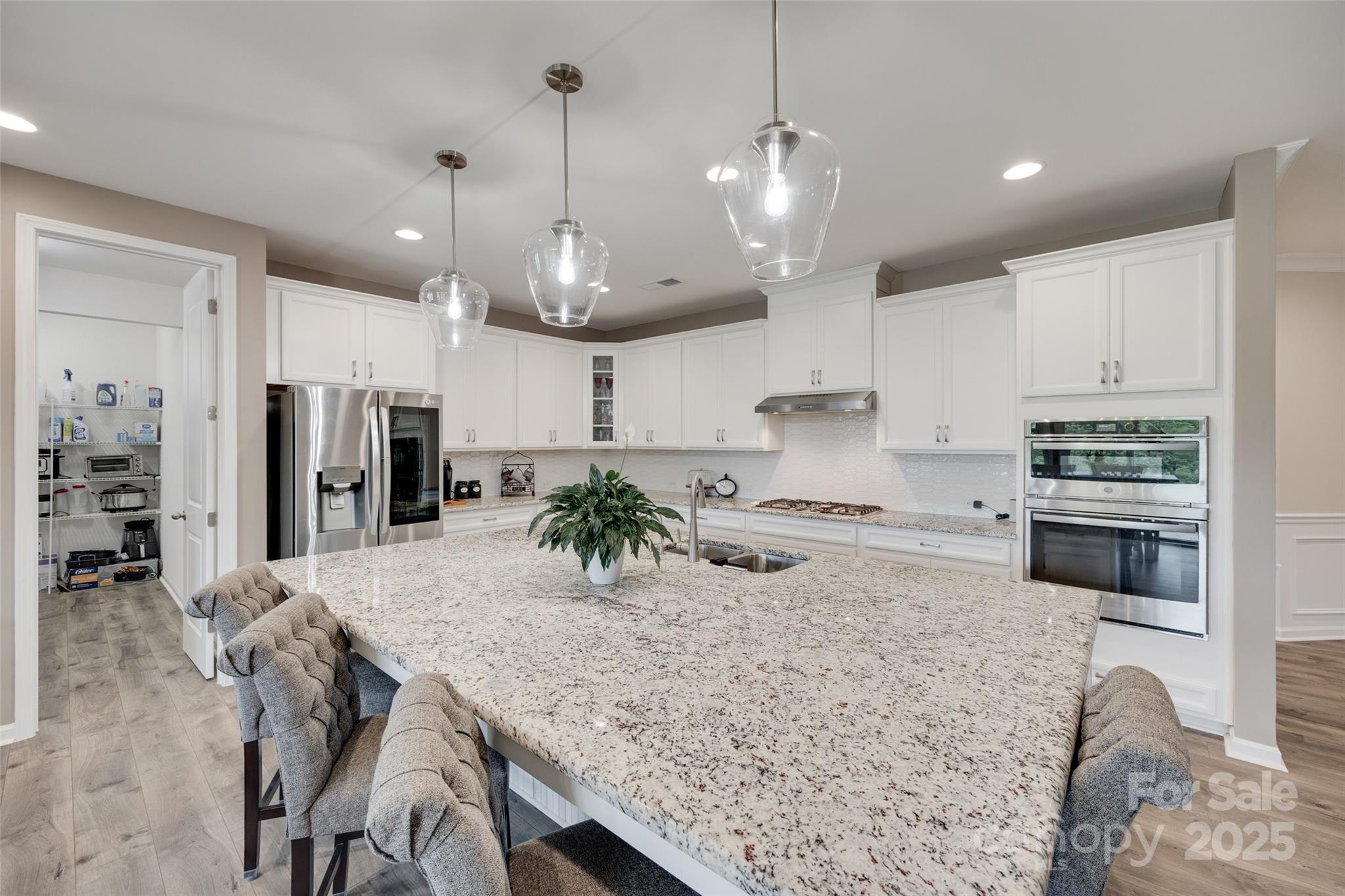 7049 Irongate Drive