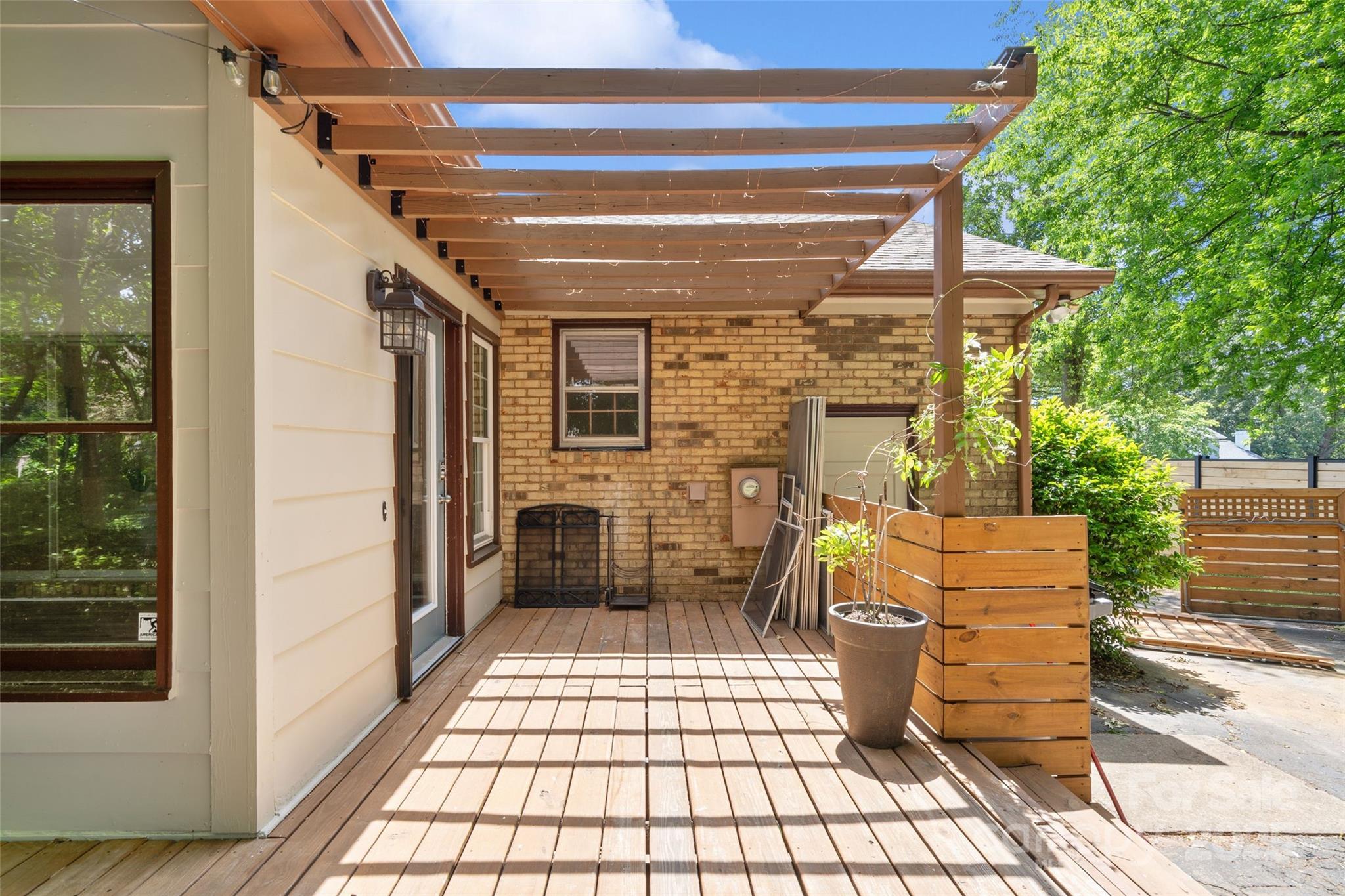 232 Scottridge Drive