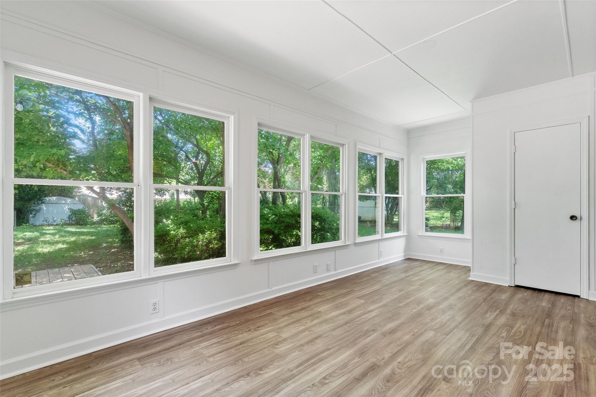 232 Scottridge Drive