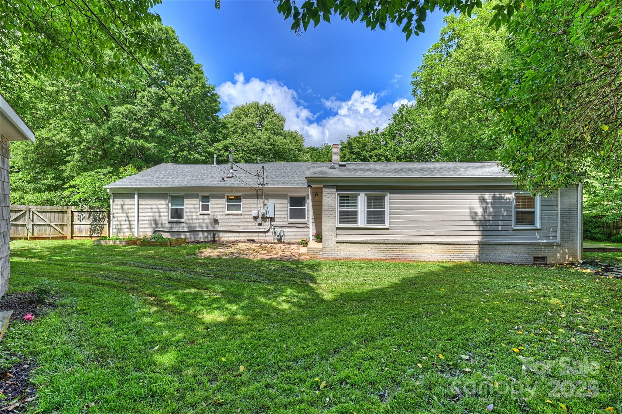 901 Scaleybark Road
