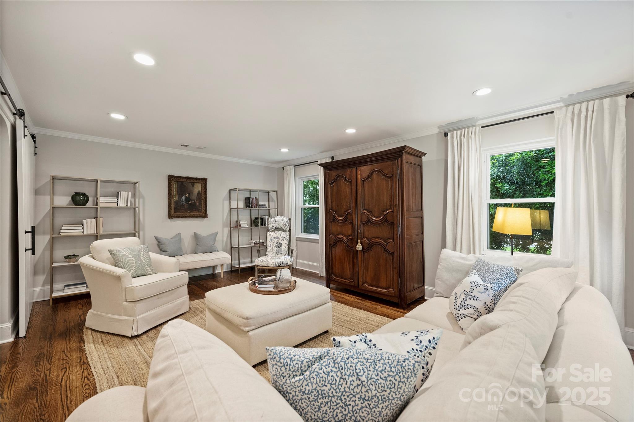 901 Scaleybark Road