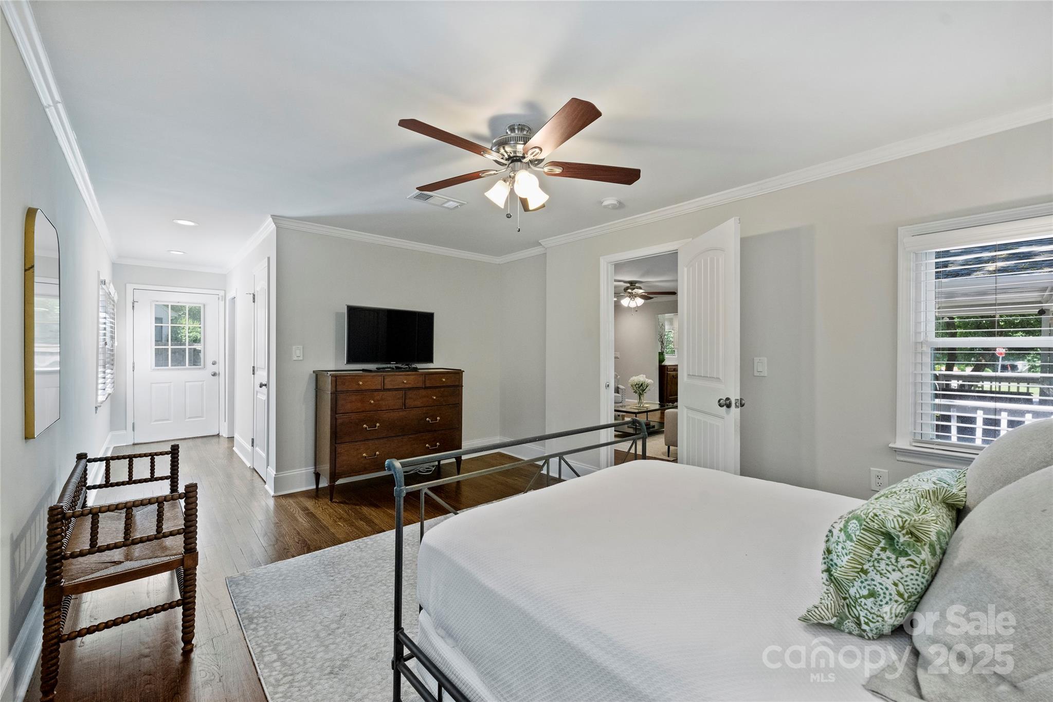 901 Scaleybark Road