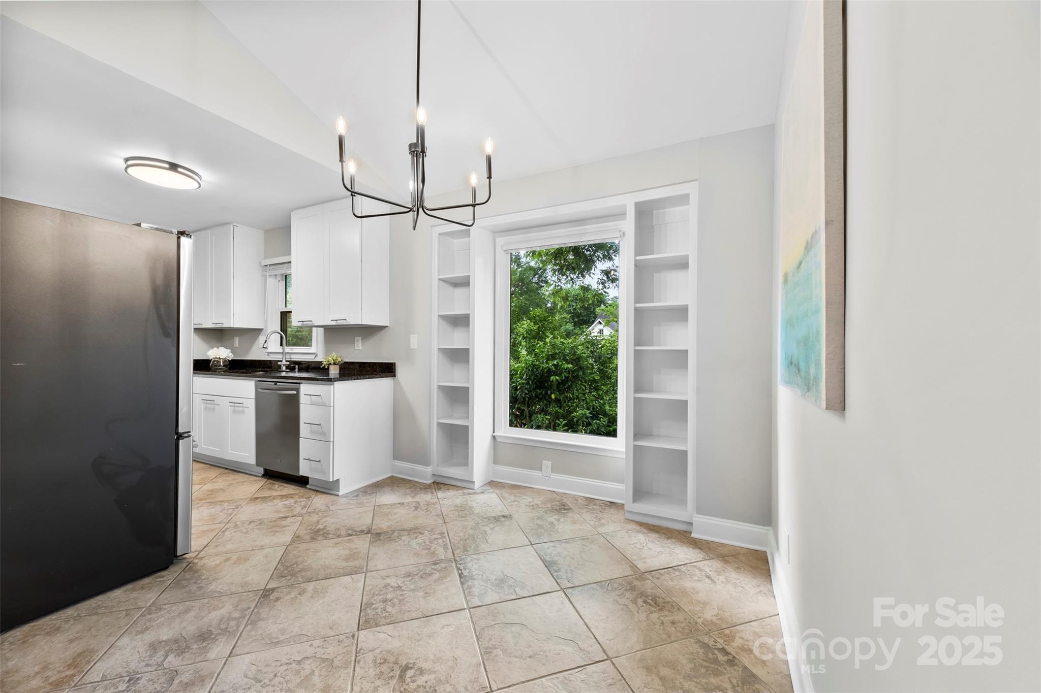 430 Queens Road Unit: 332