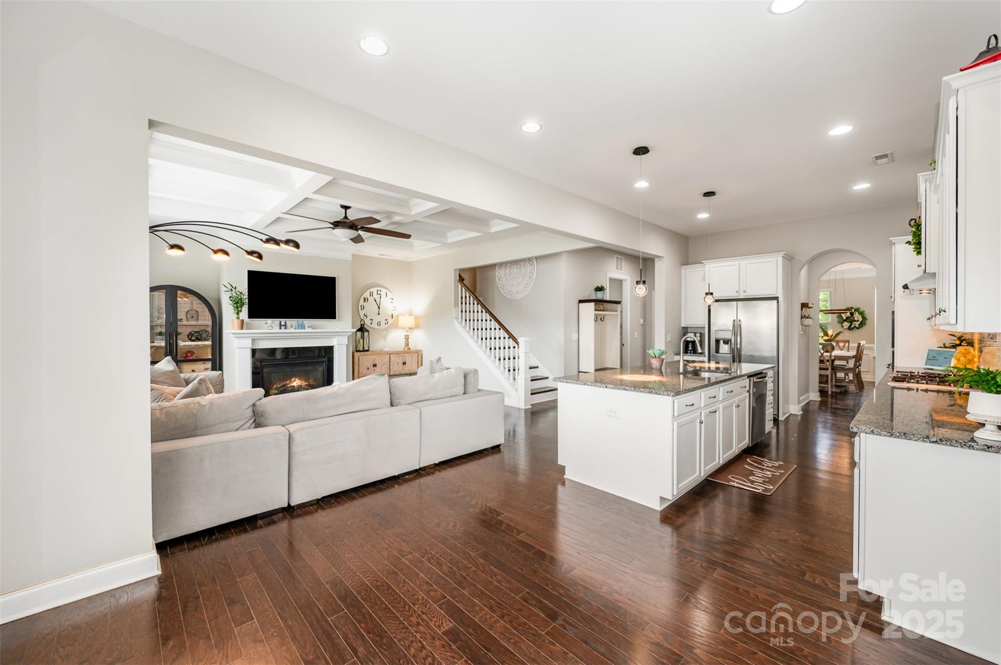 1111 Thessallian Lane