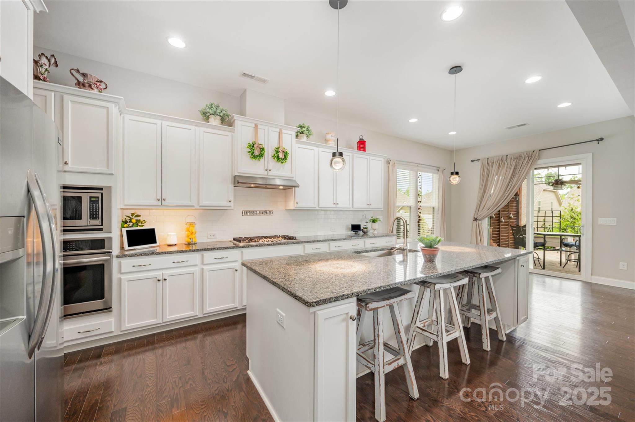 1111 Thessallian Lane