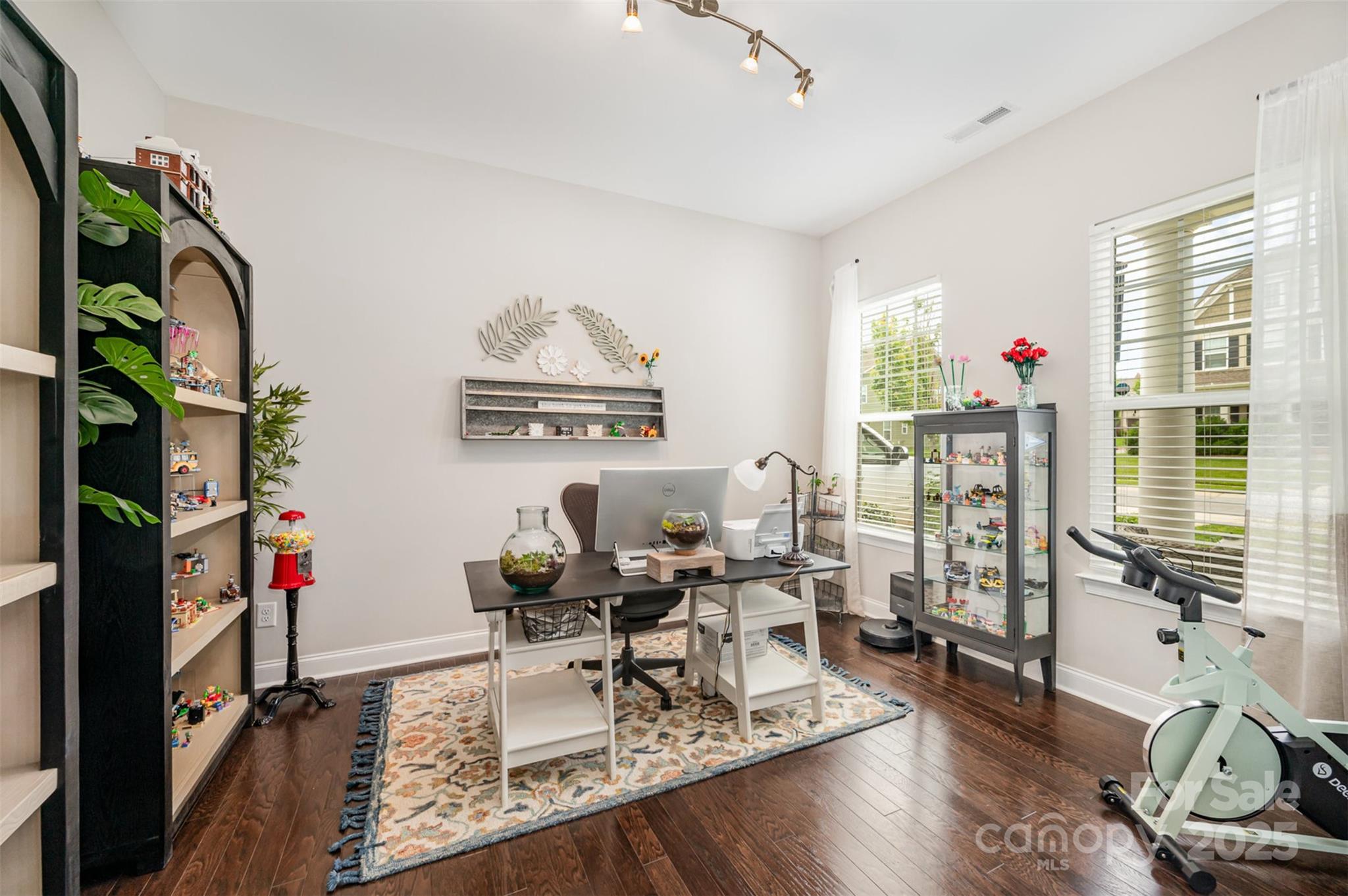 1111 Thessallian Lane