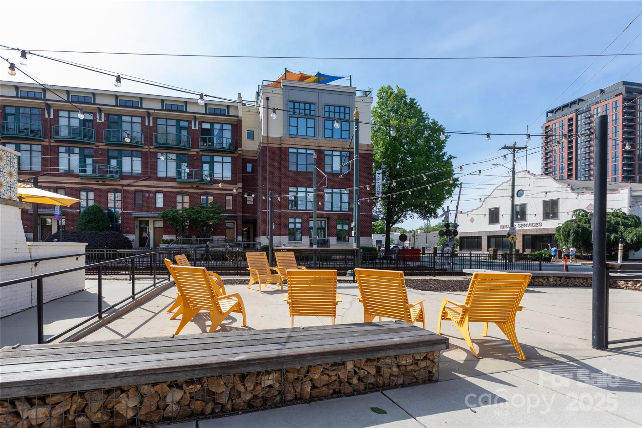115 E Park Avenue Unit: 428