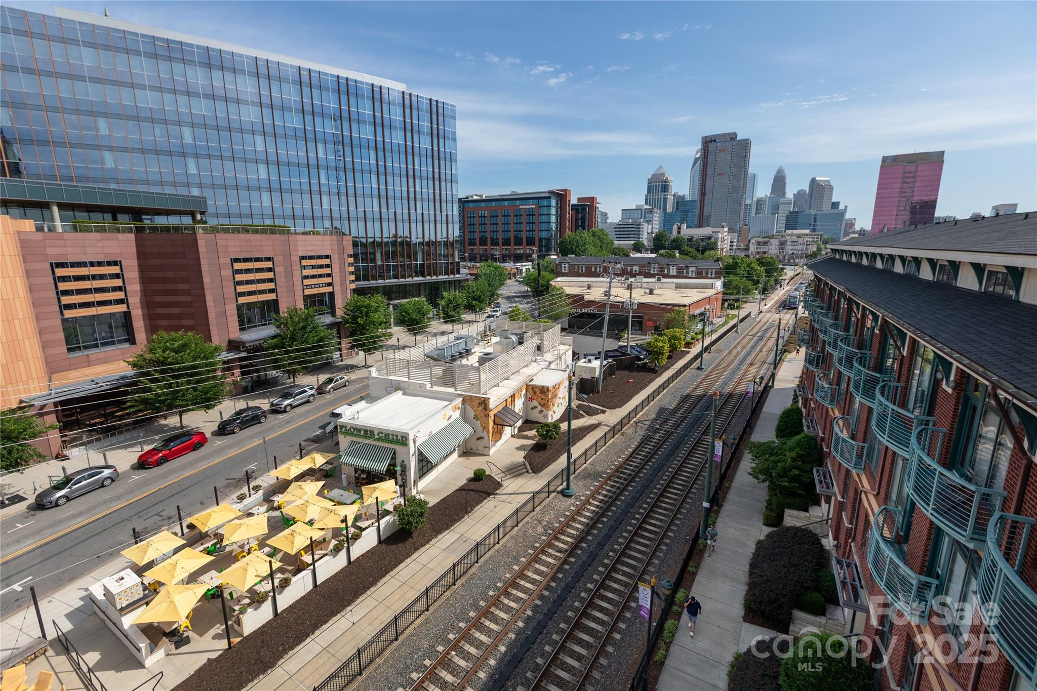 115 E Park Avenue Unit: 428