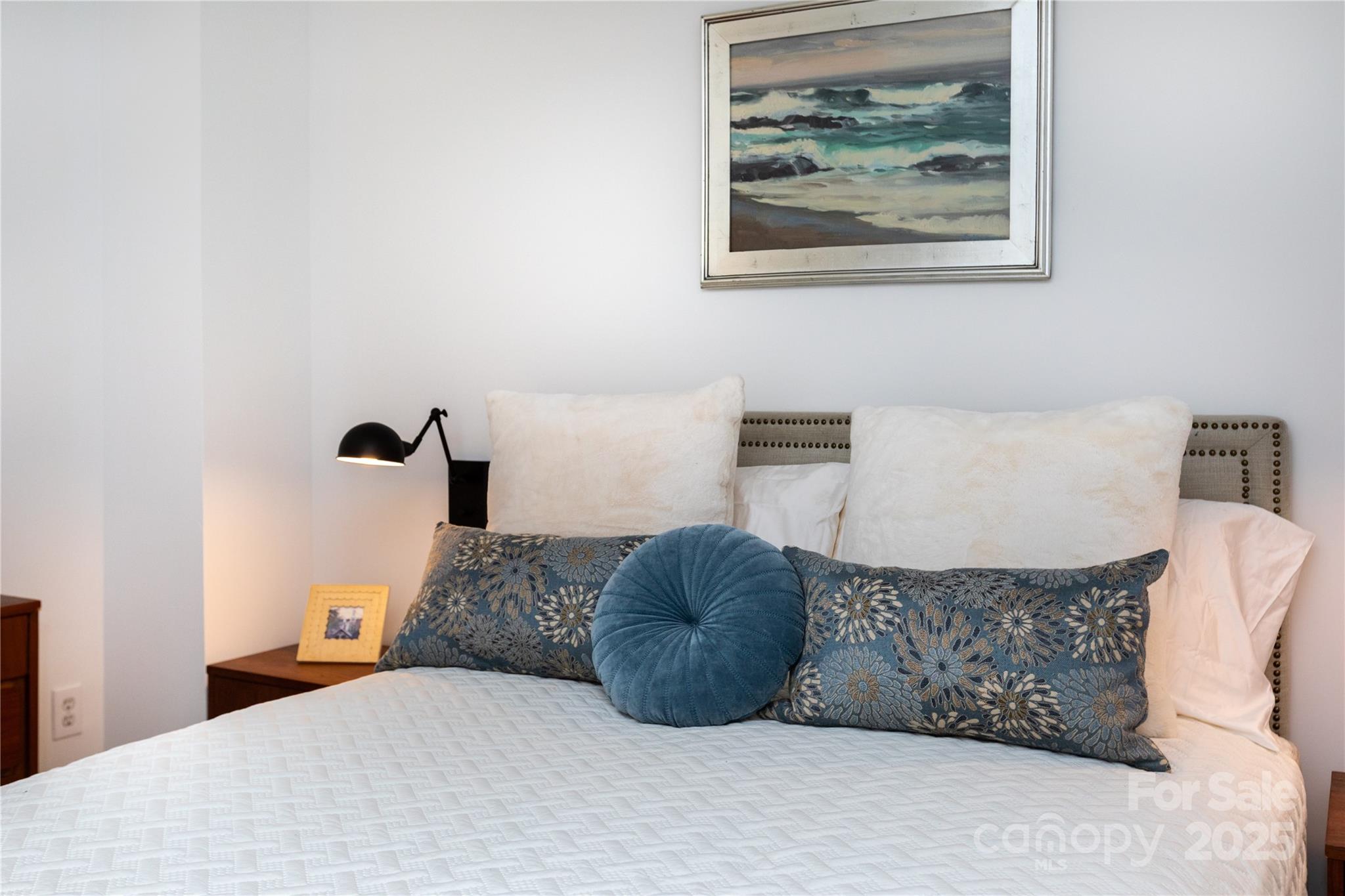 115 E Park Avenue Unit: 428