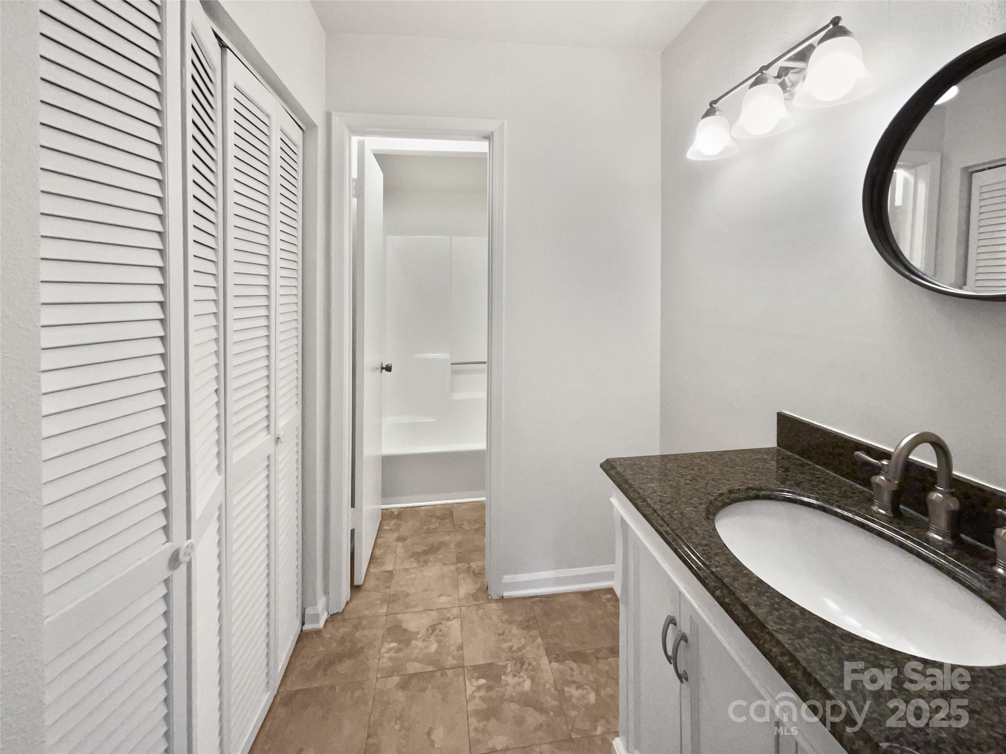18414 Victoria Bay Drive