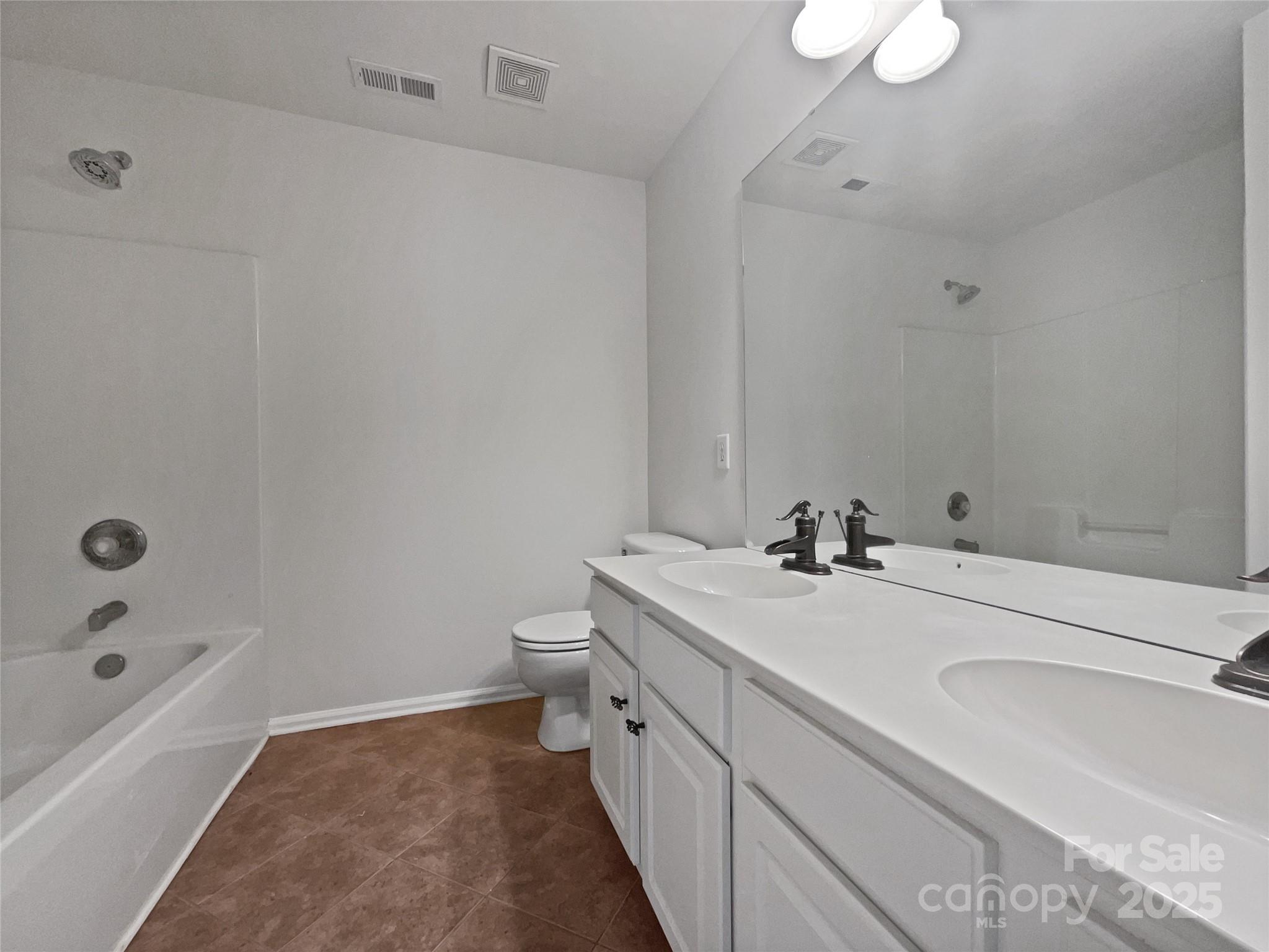 18414 Victoria Bay Drive