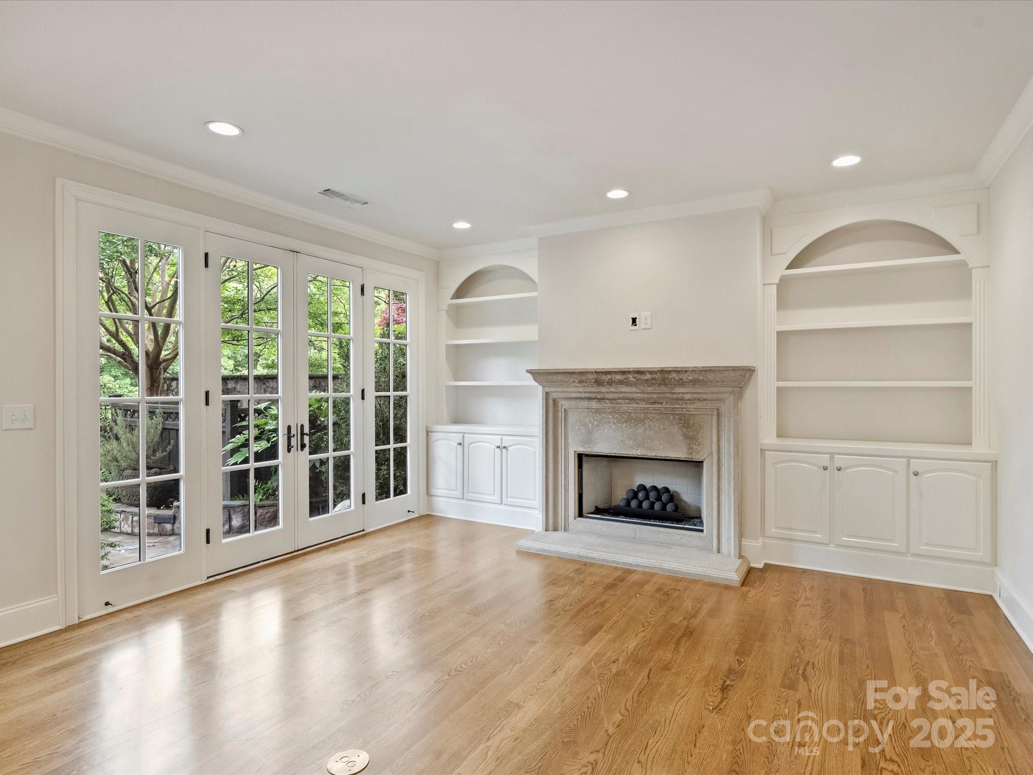 1522 High Street