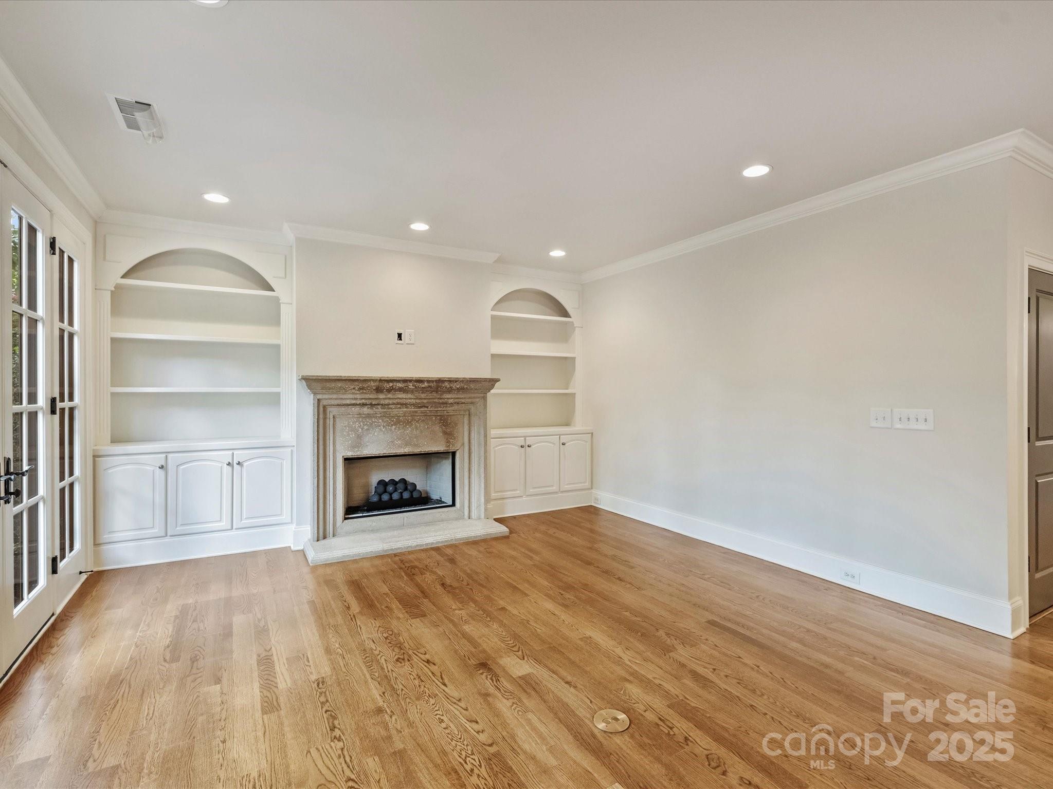 1522 High Street