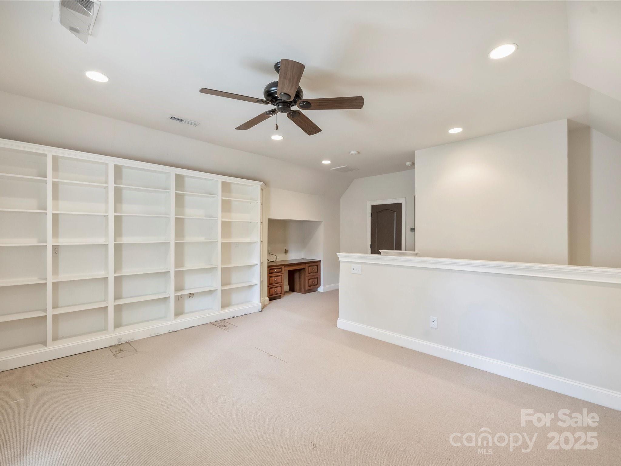 1522 High Street