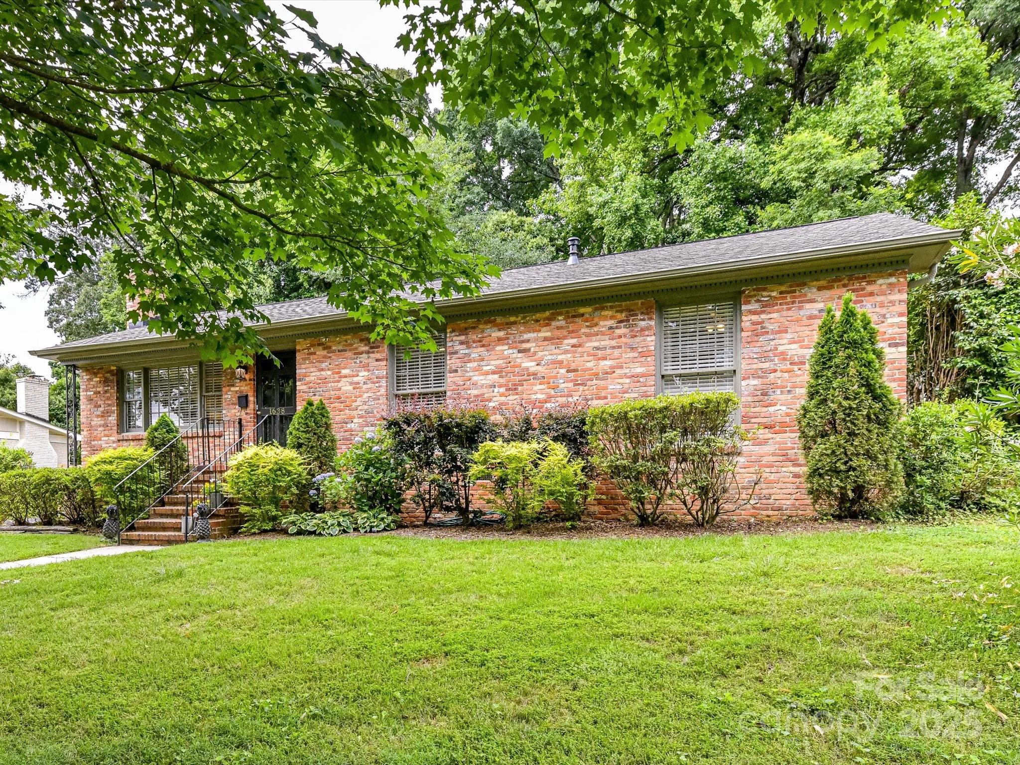 1638 Wensley Drive