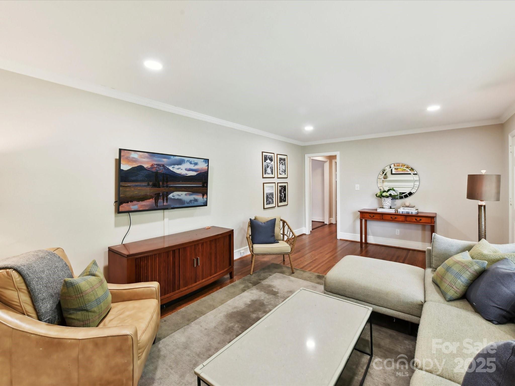 1638 Wensley Drive