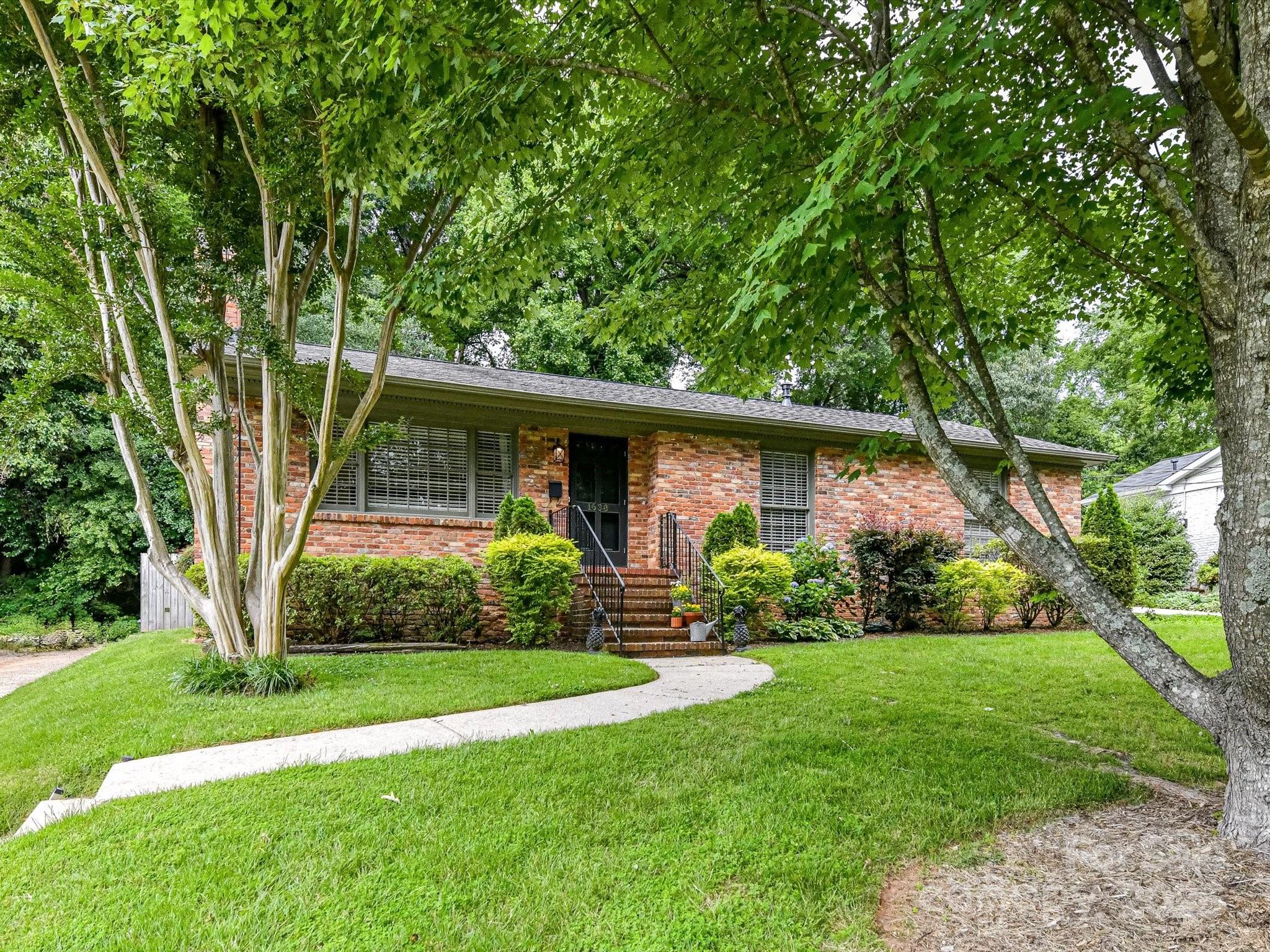 1638 Wensley Drive