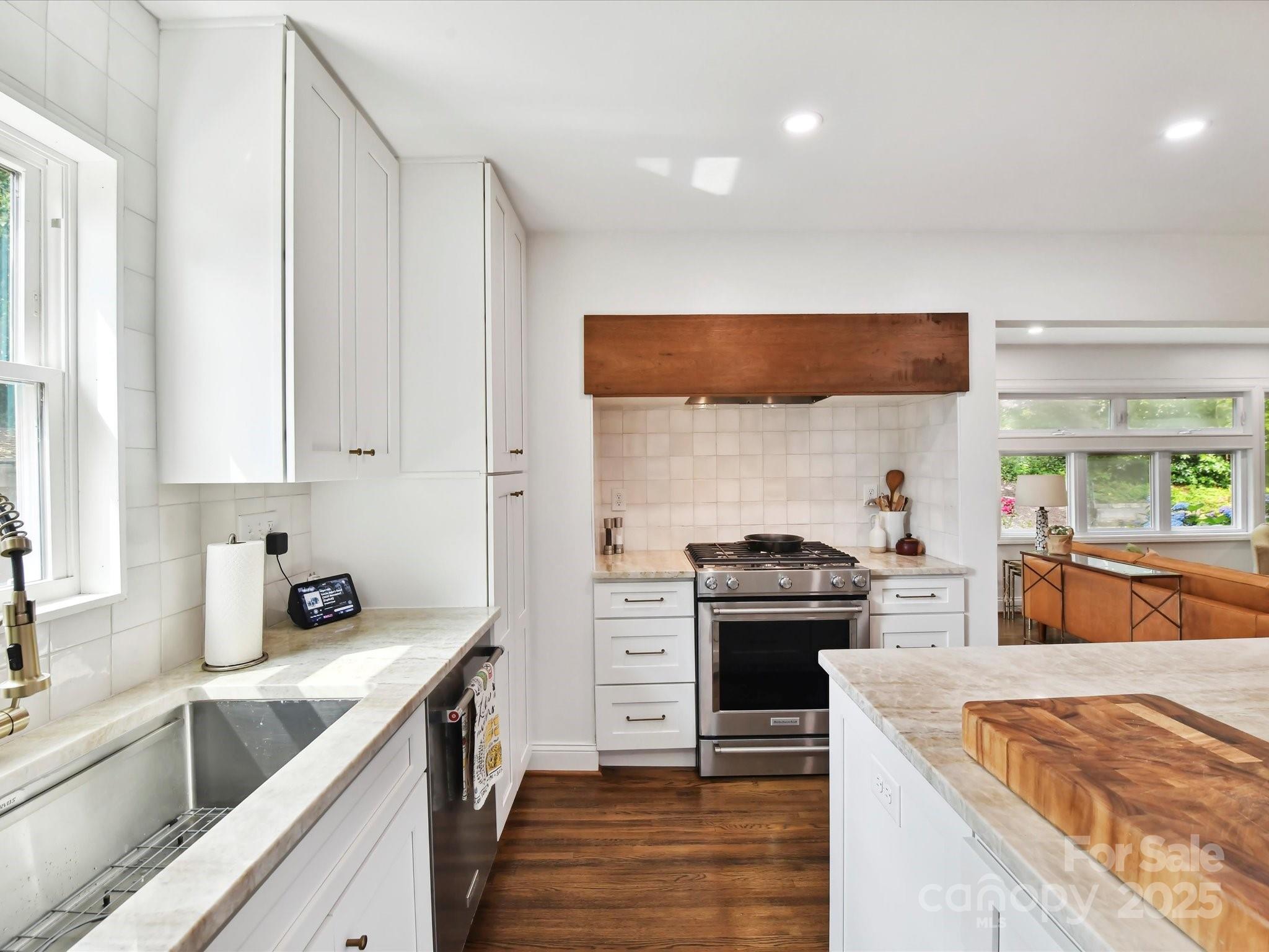 1638 Wensley Drive