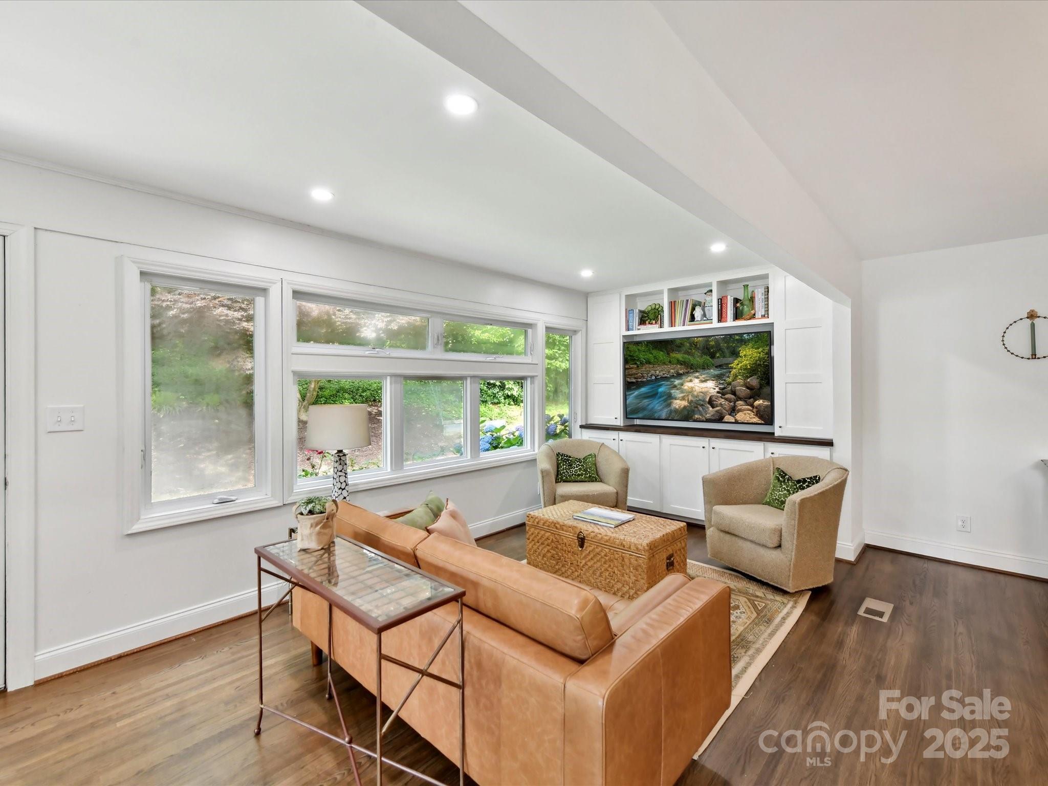 1638 Wensley Drive