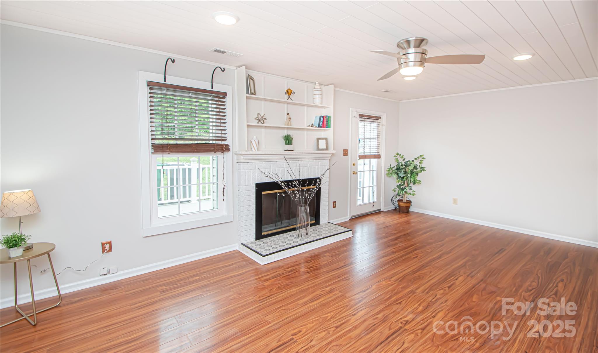 10945 Winterbourne Court