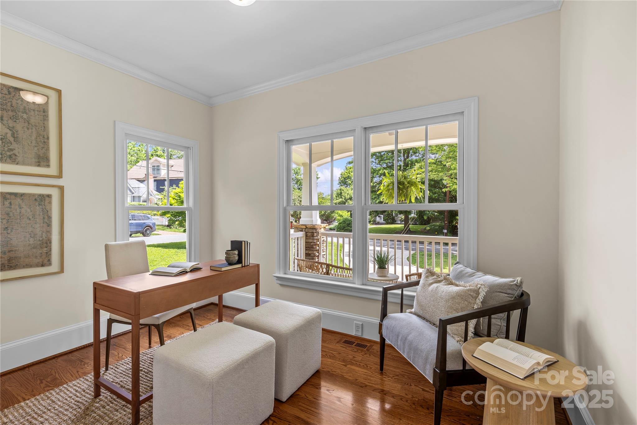 1500 Lynway Drive