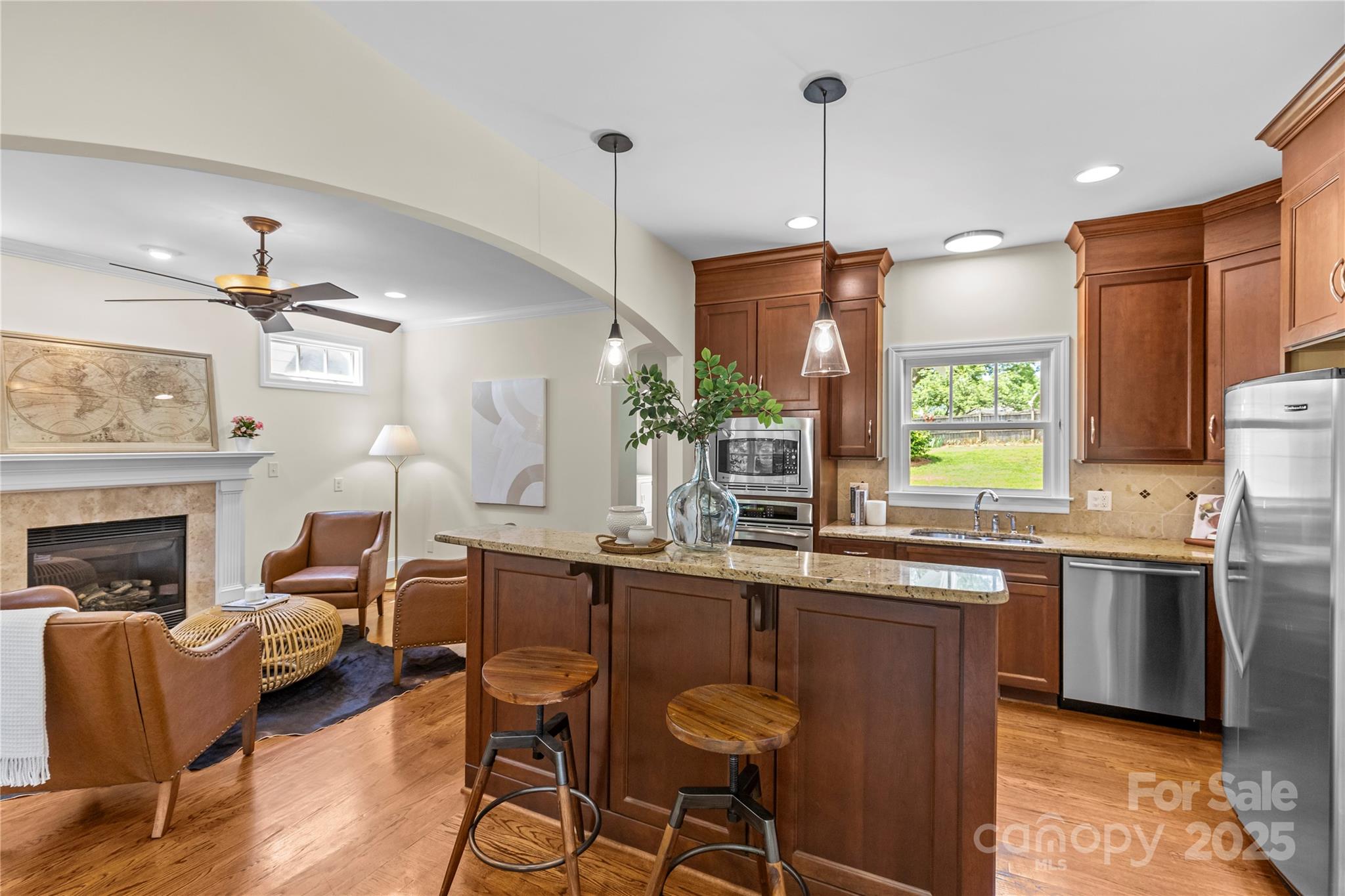 1500 Lynway Drive