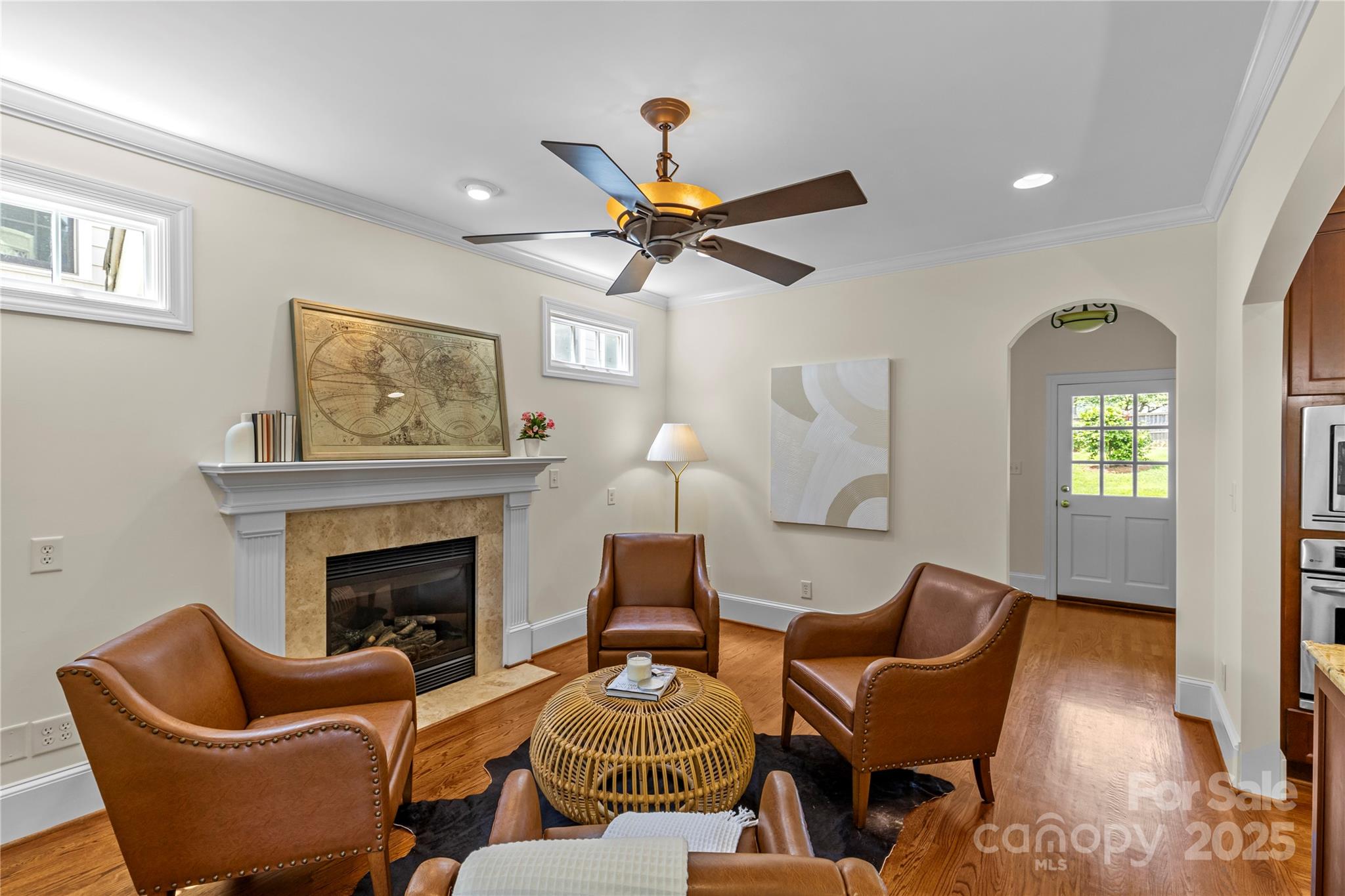 1500 Lynway Drive