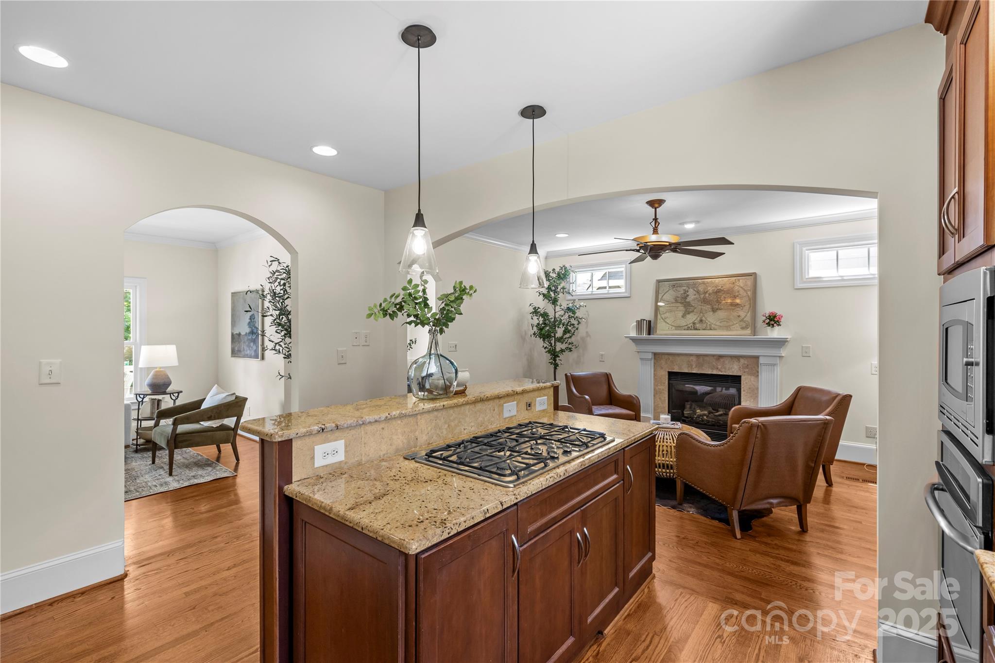 1500 Lynway Drive