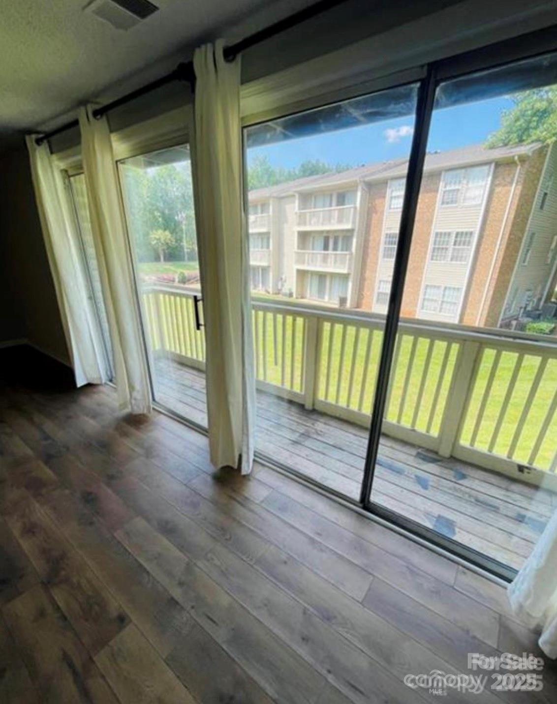 1624 Arlyn Circle Unit: G