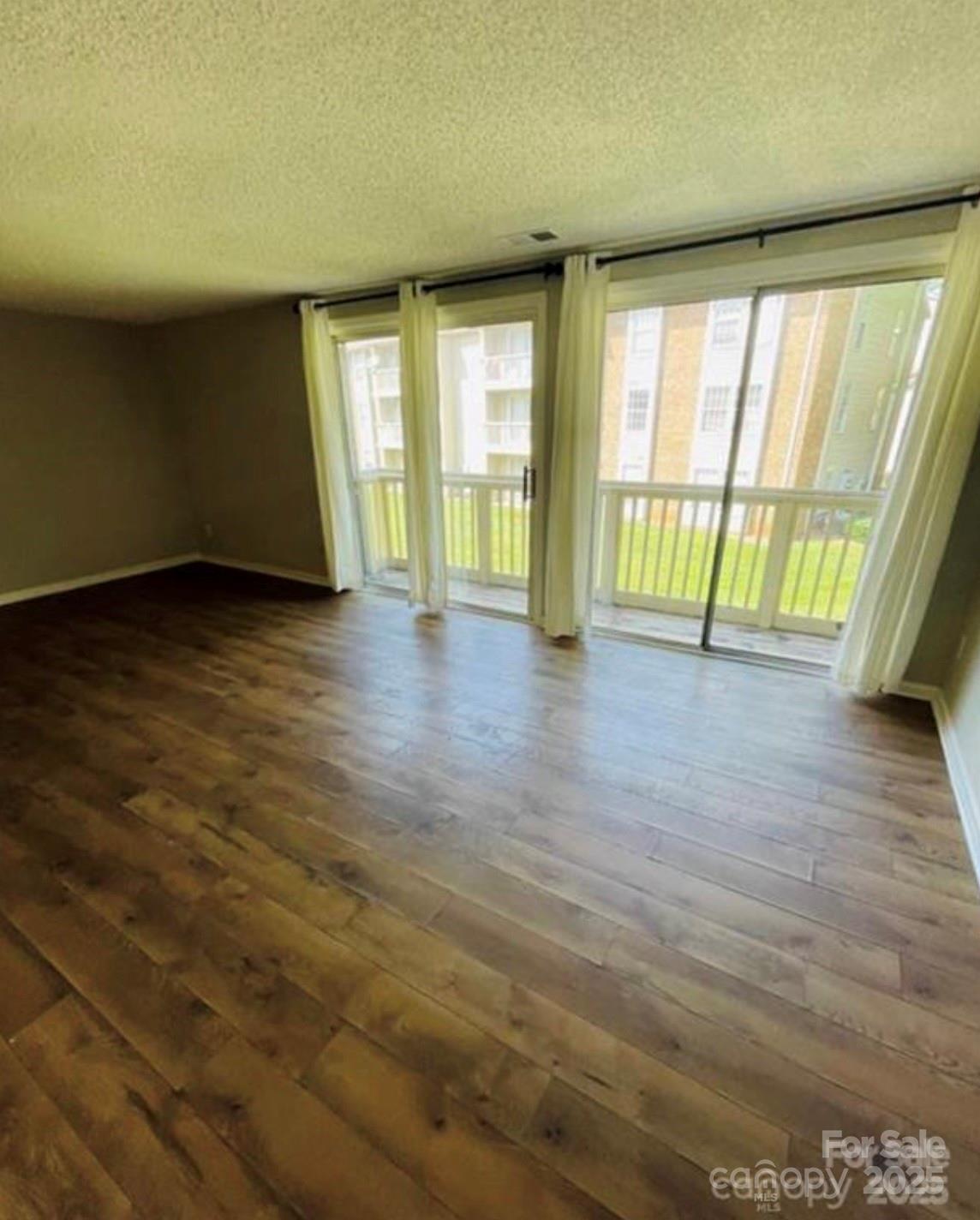 1624 Arlyn Circle Unit: G