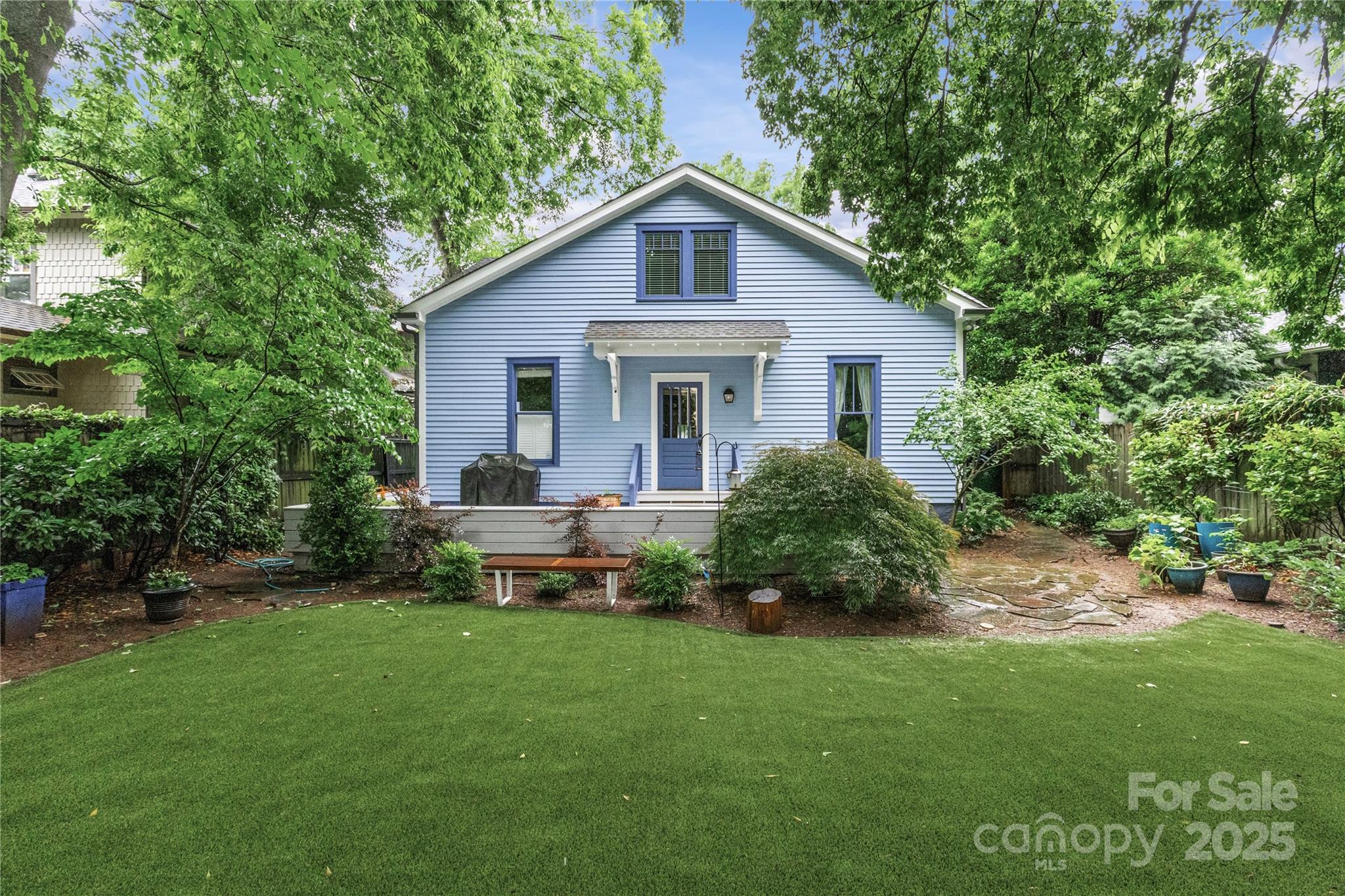413 E Worthington Avenue