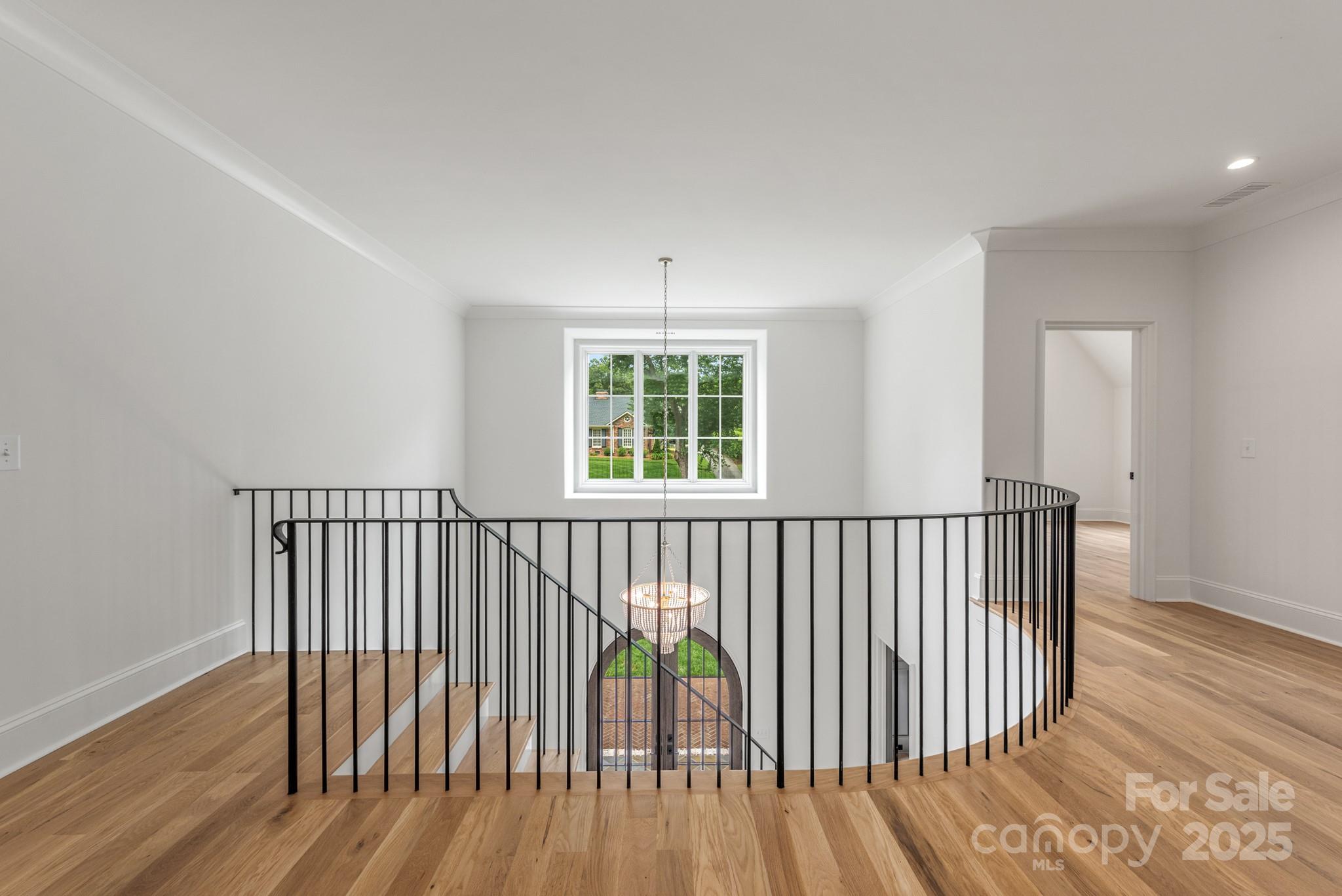 5127 Lansing Drive