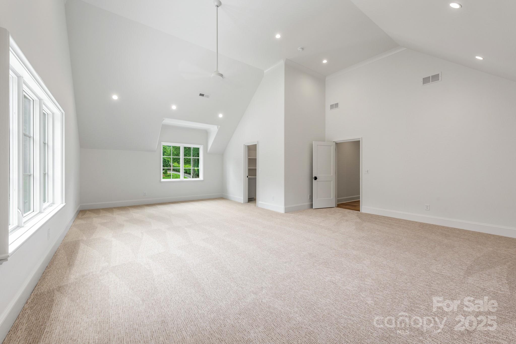 5127 Lansing Drive