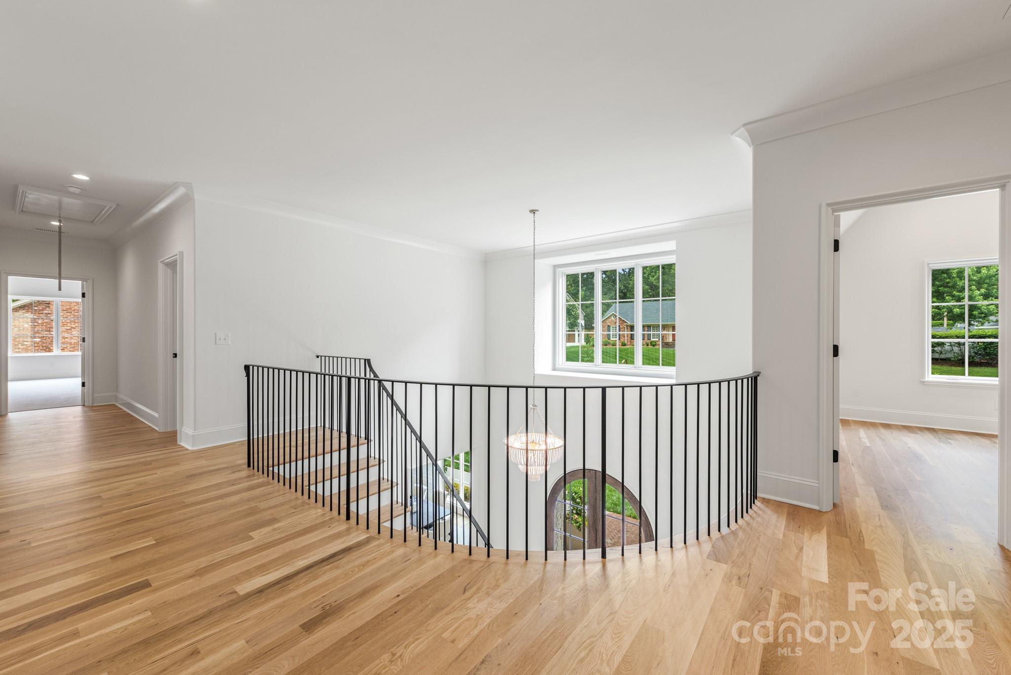 5127 Lansing Drive
