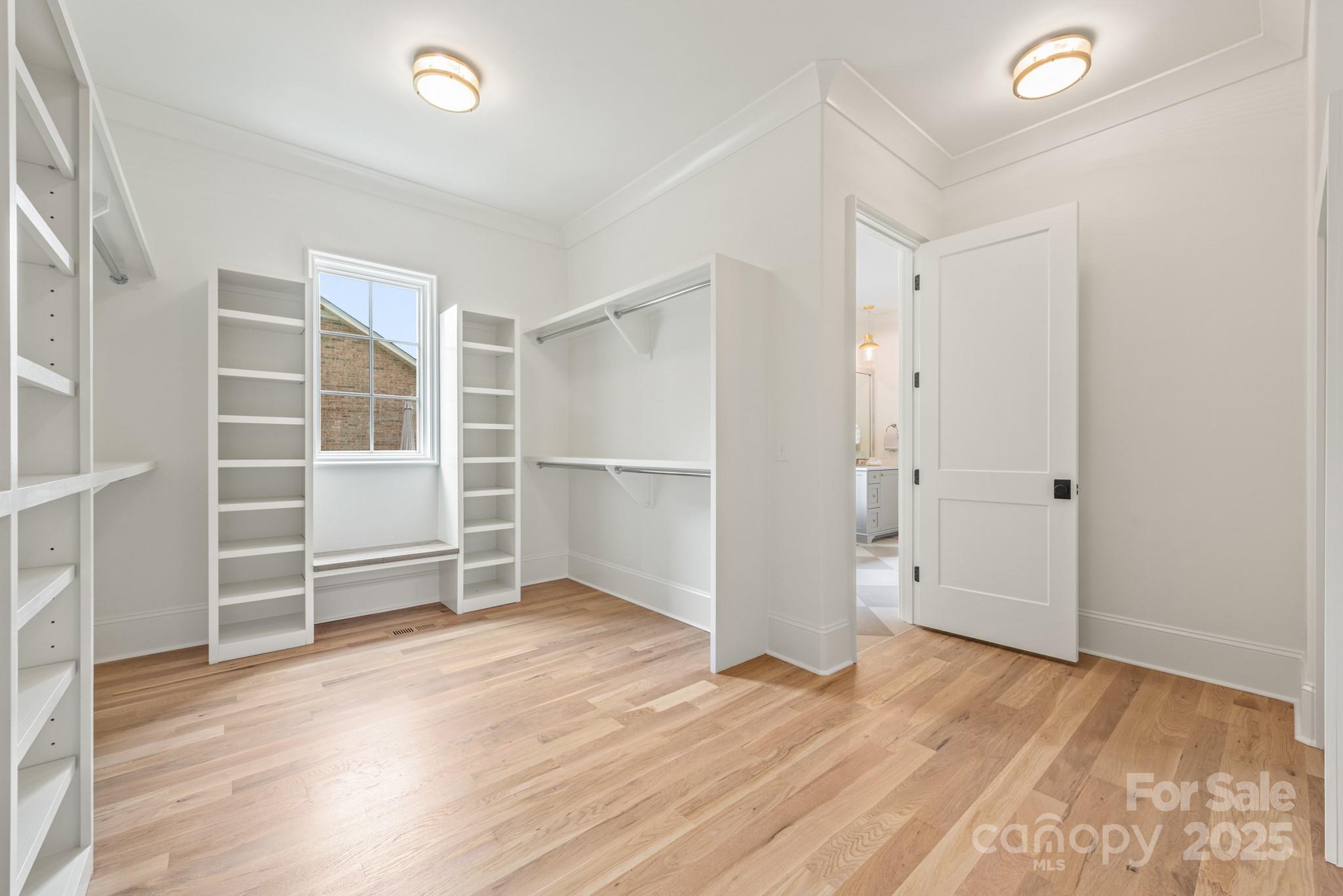 5127 Lansing Drive