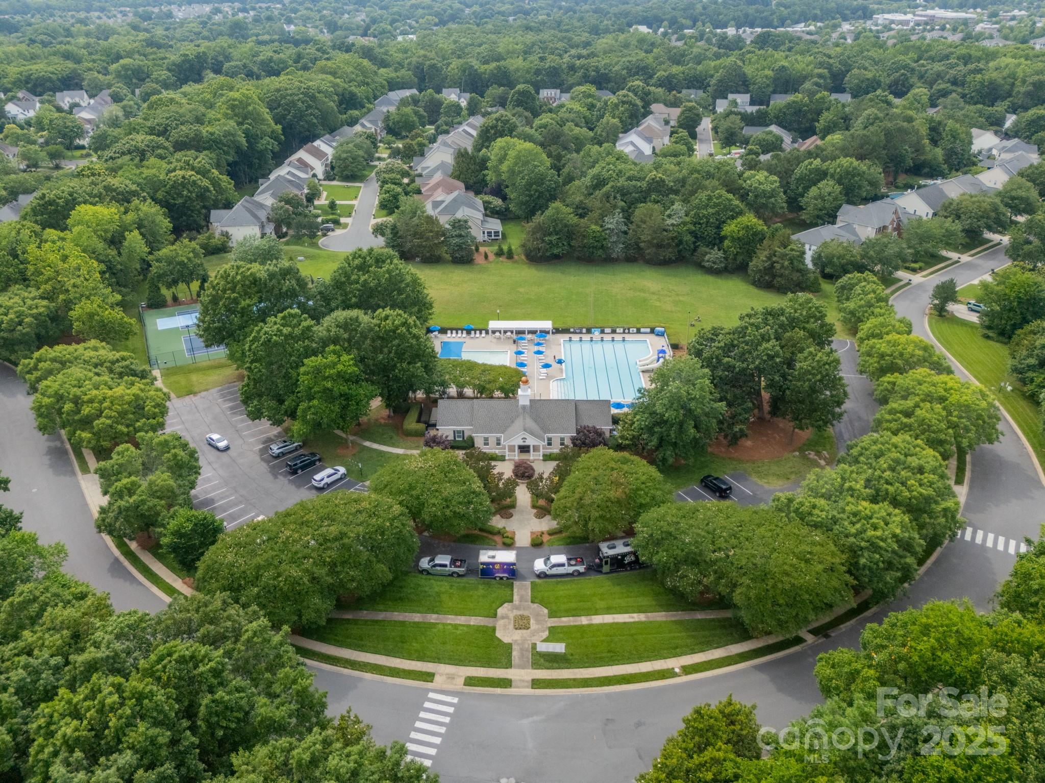 211 Tyndale Court