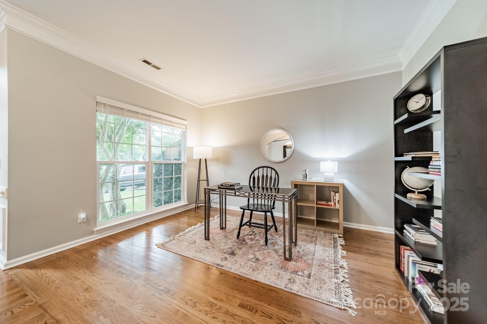 211 Tyndale Court