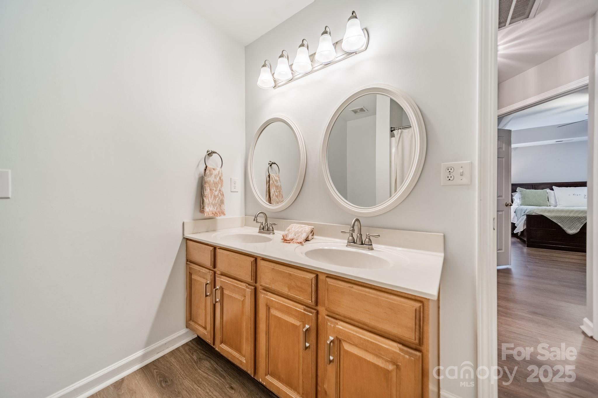 211 Tyndale Court