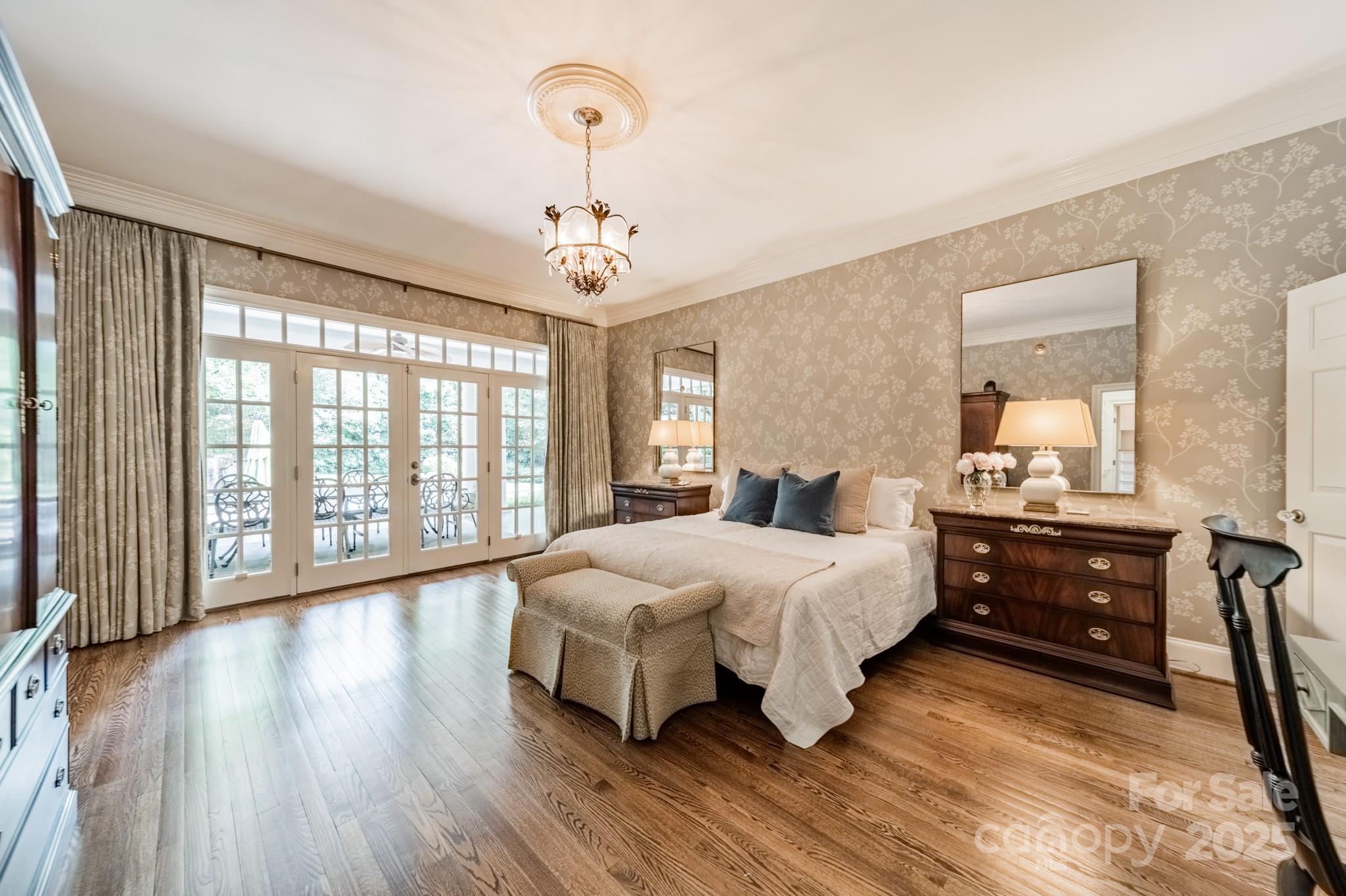 4001 Doves Roost Court