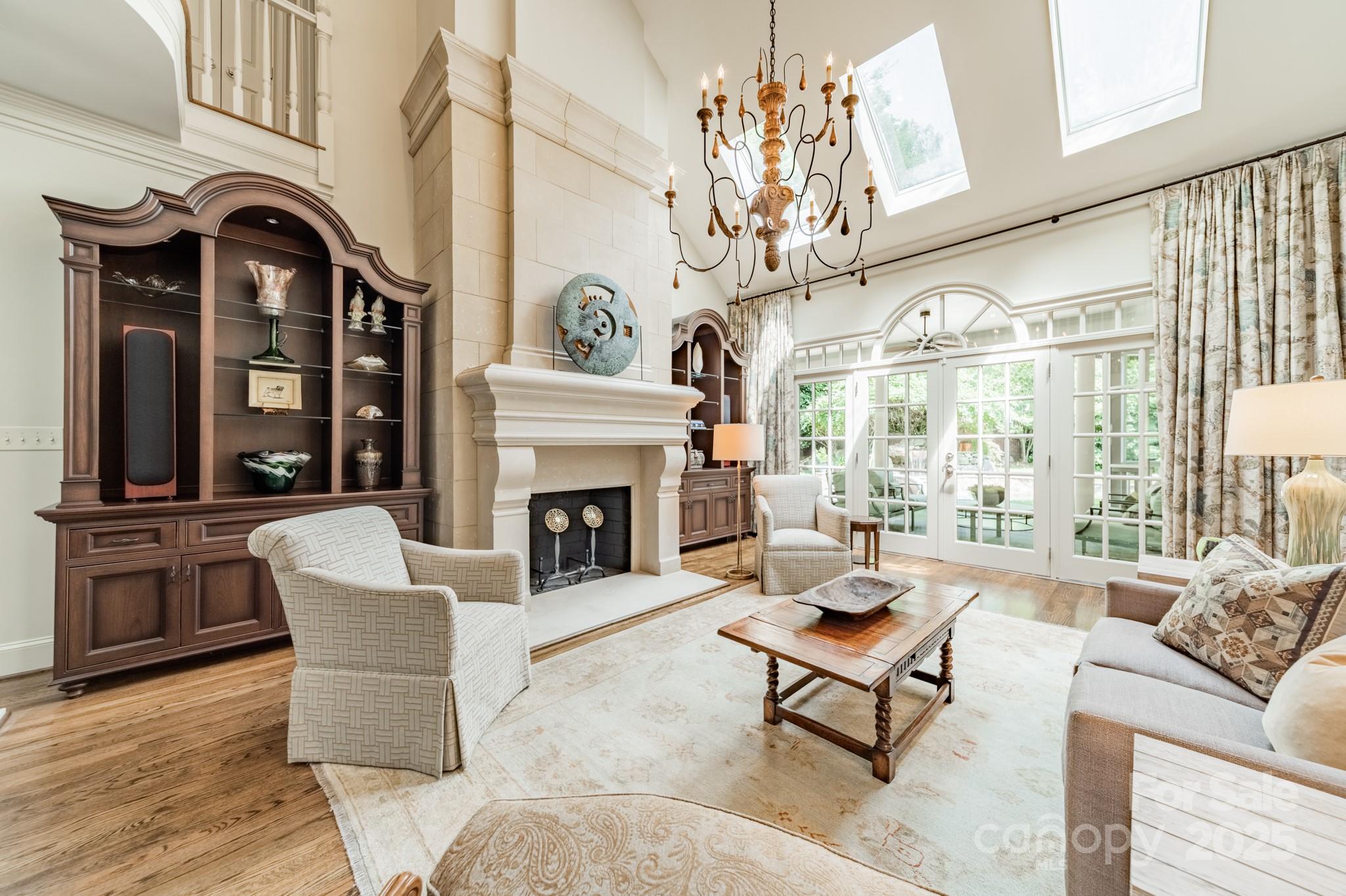 4001 Doves Roost Court