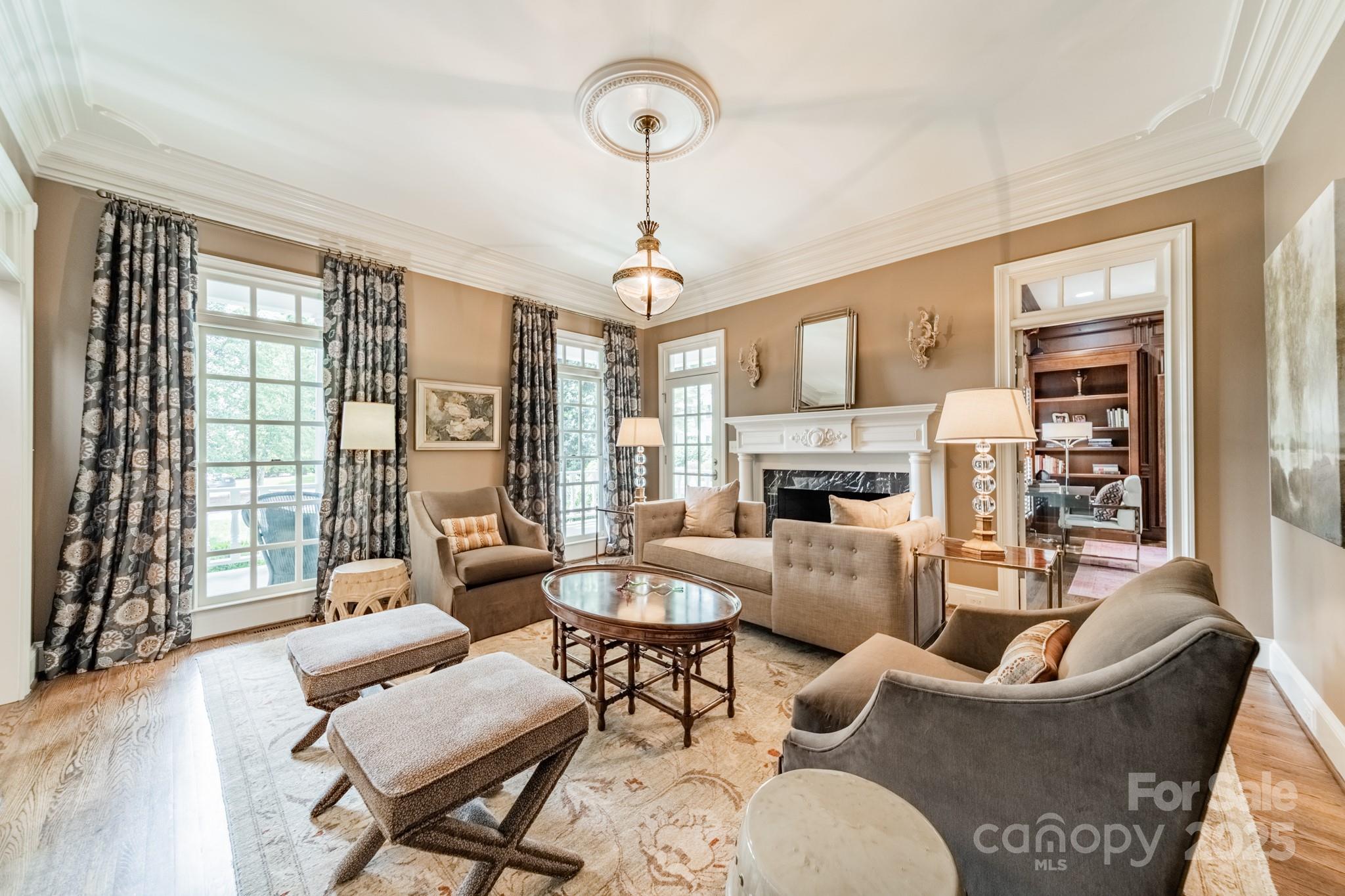 4001 Doves Roost Court