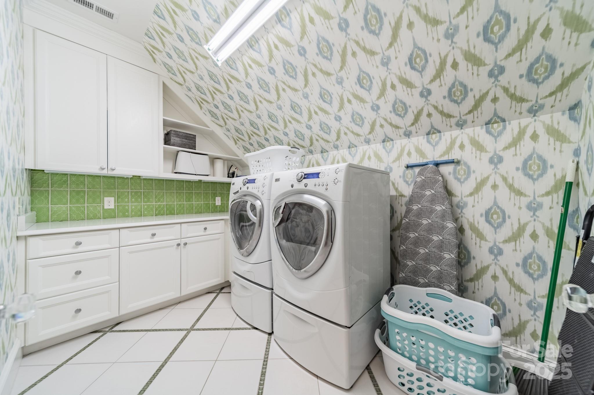 4001 Doves Roost Court