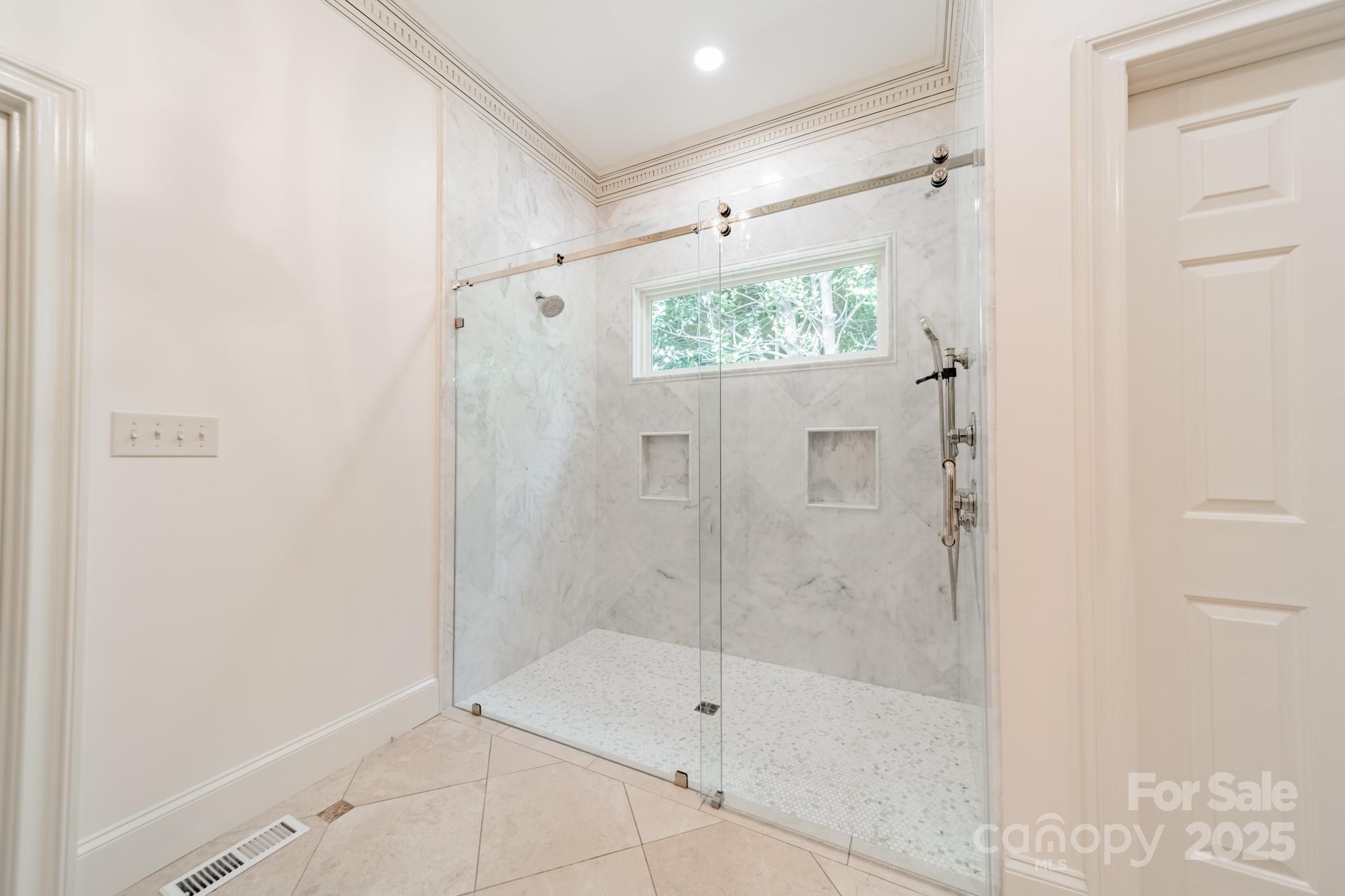 4001 Doves Roost Court