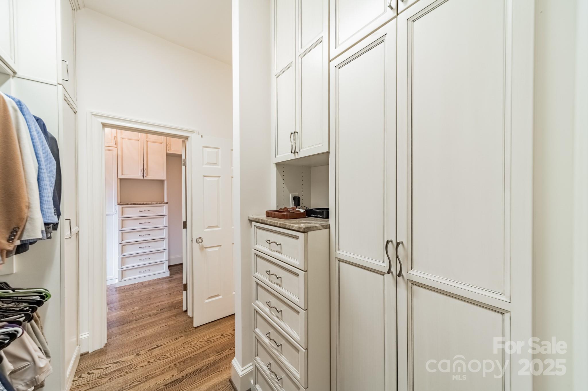 4001 Doves Roost Court