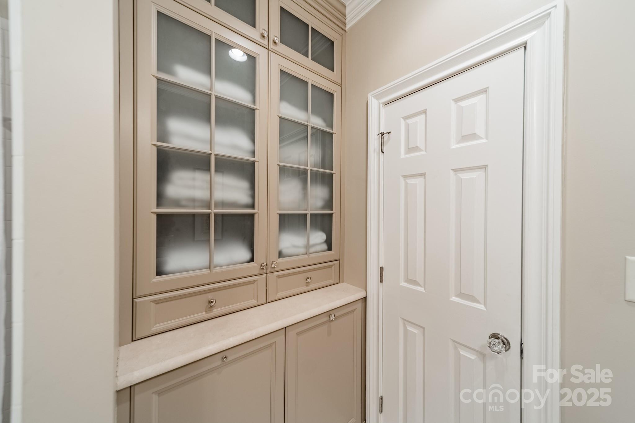 4001 Doves Roost Court