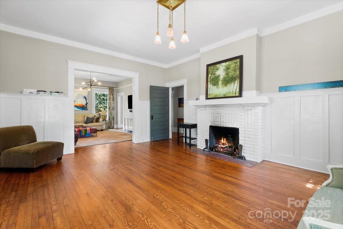 506 Clement Ave
