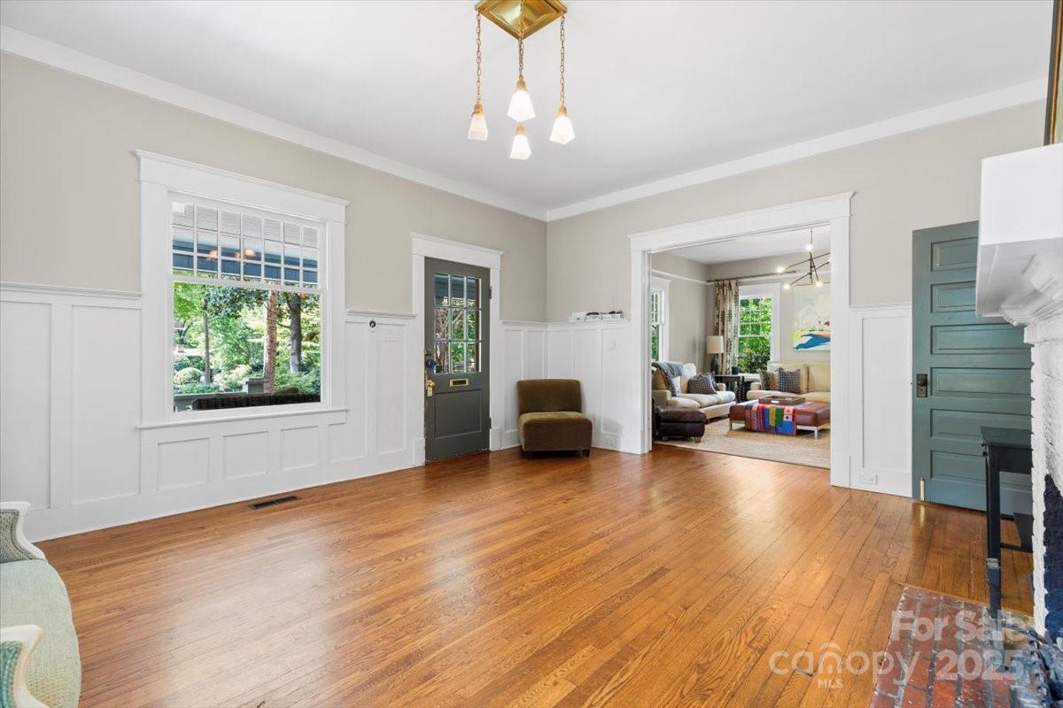 506 Clement Ave
