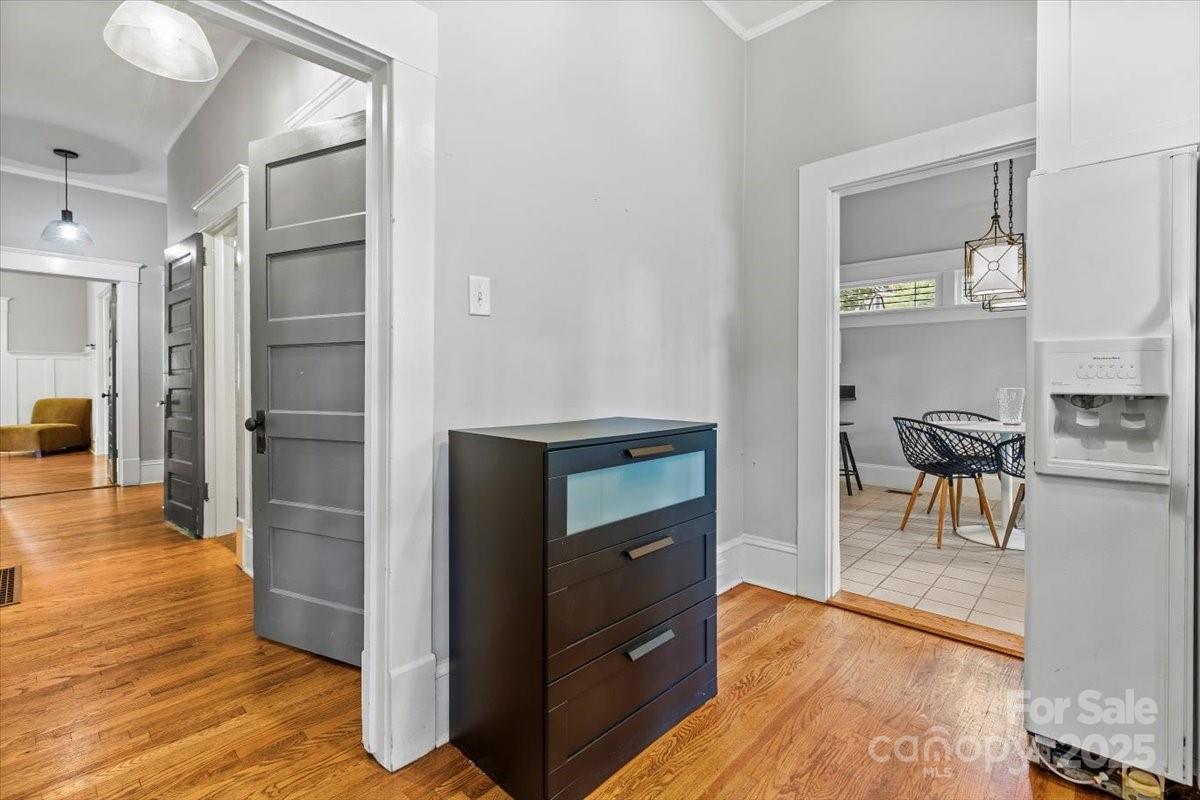 506 Clement Ave
