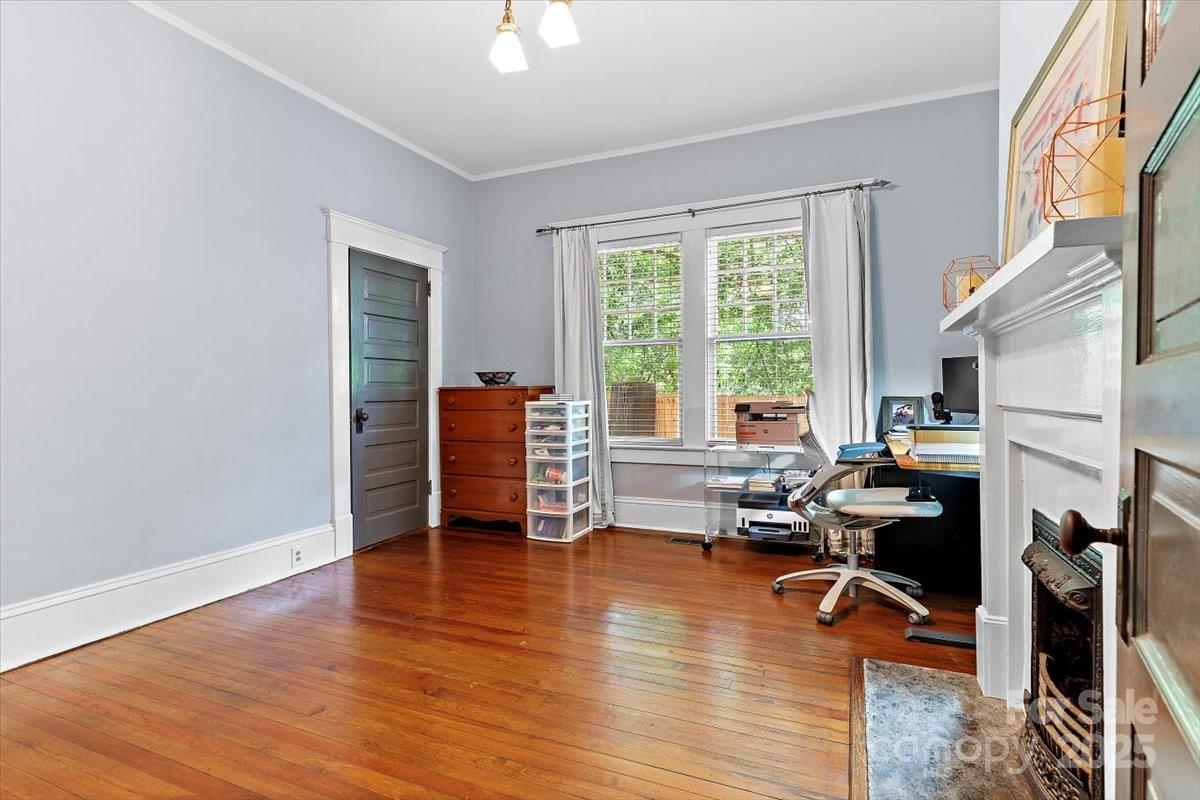 506 Clement Ave